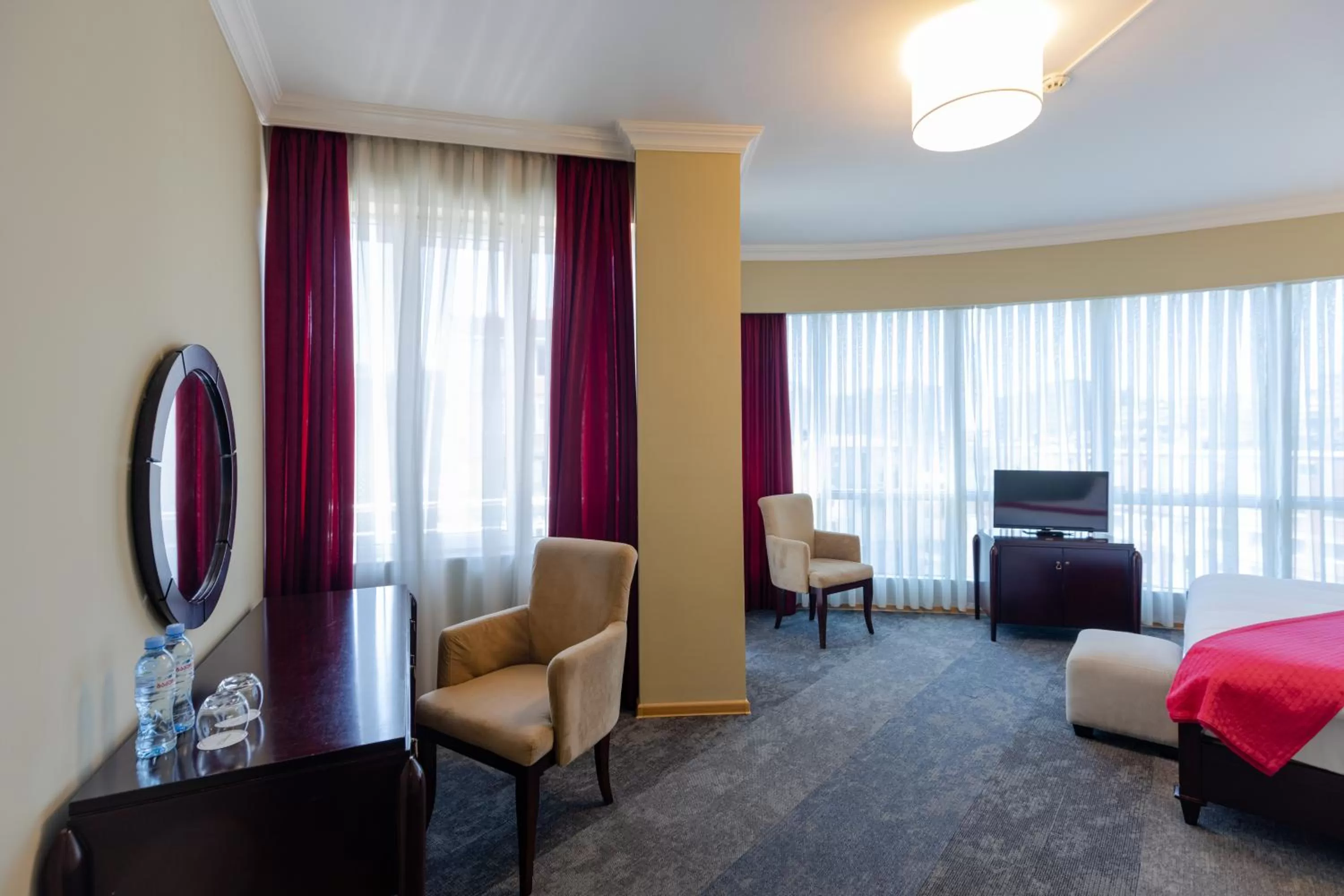 Bedroom, Bed in Hotel Aisi