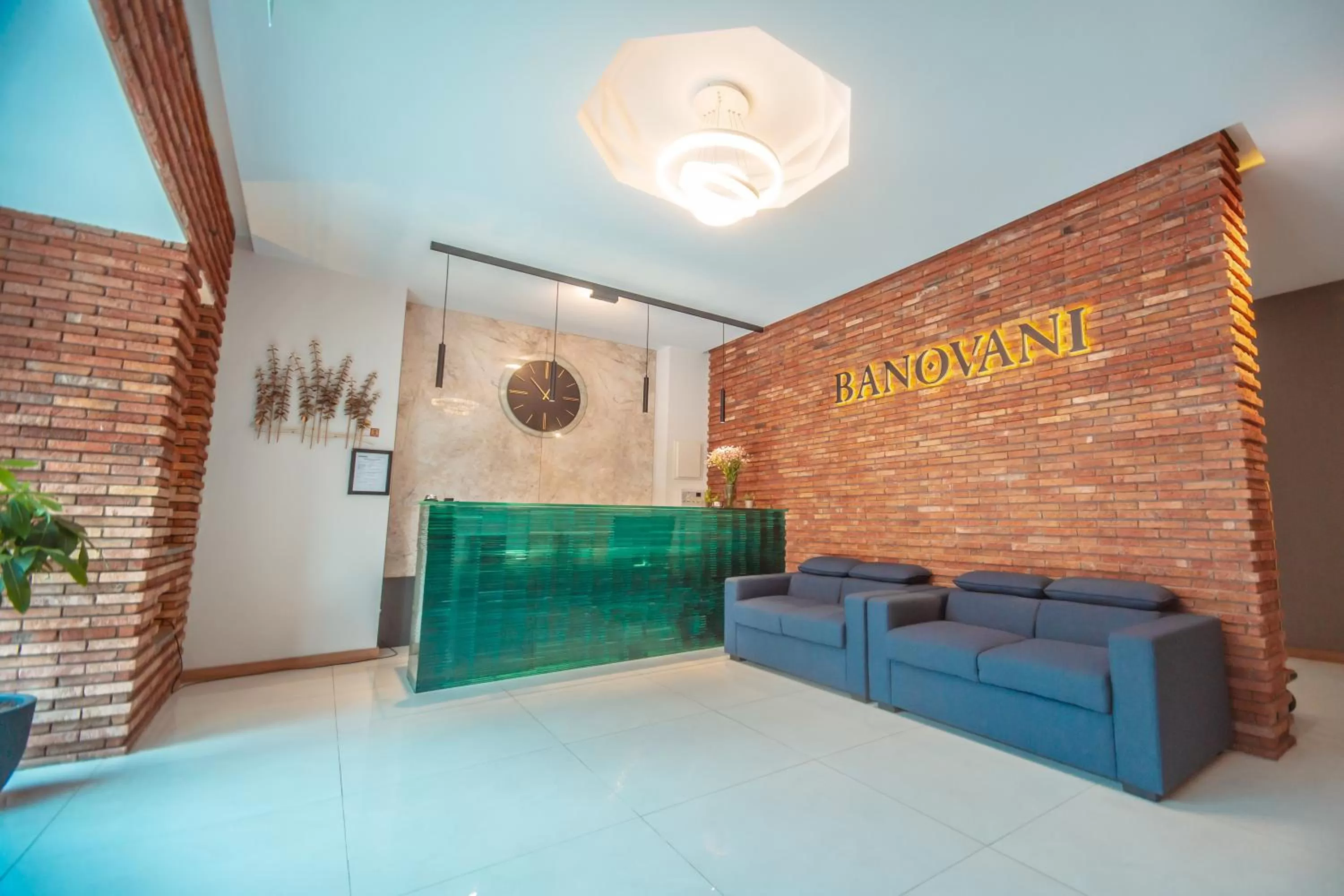 Seating area, Lobby/Reception in Hotel Banovani