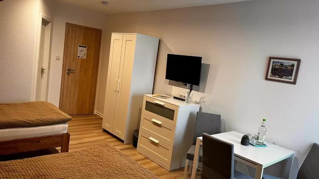 Photo of the whole room, TV/Entertainment Center in Casa Milix - Bed & Breakfast