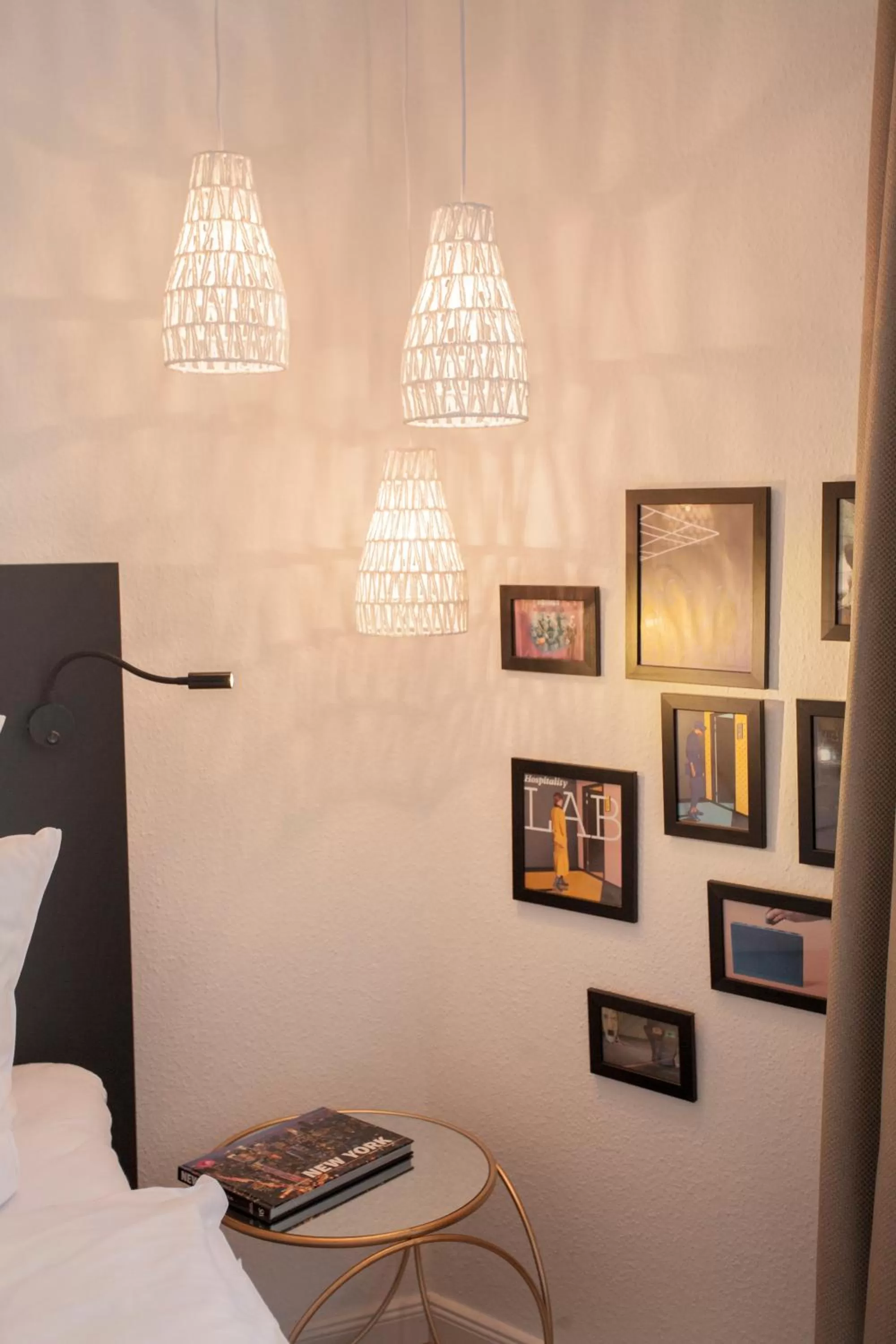 Bed in ONNO Boutique Hotel & Apartments