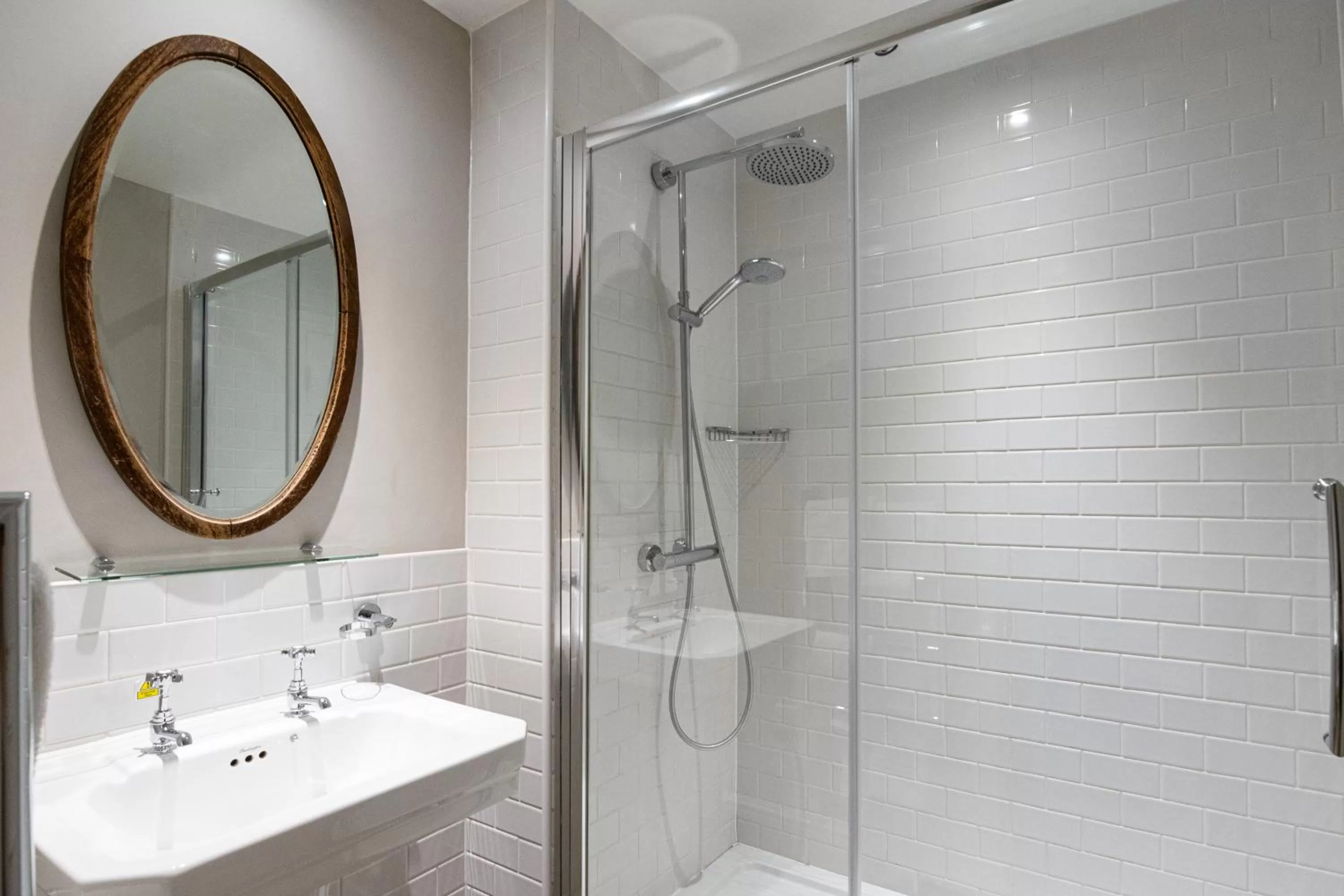 Bathroom in Tulse Hill Hotel