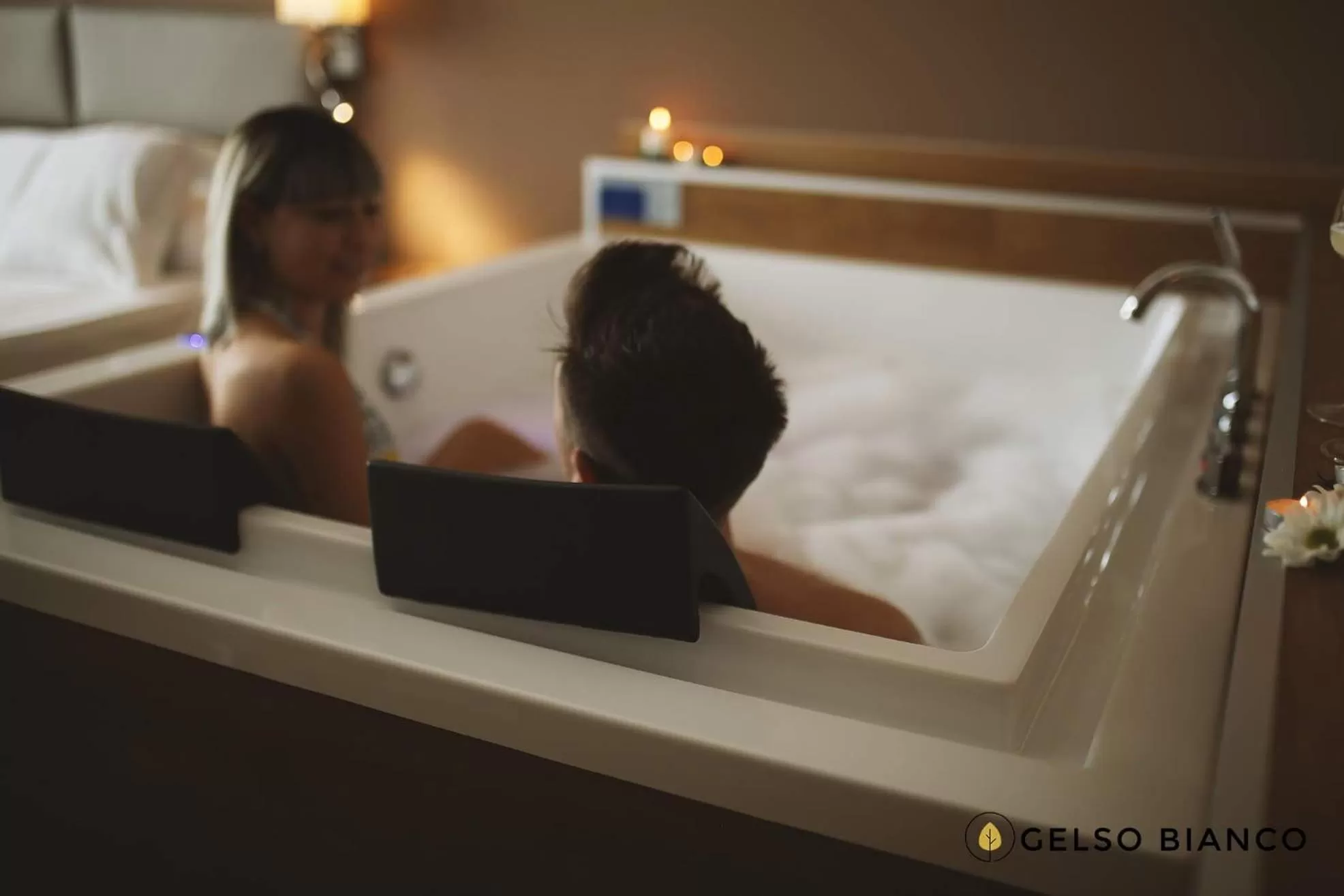 Bath, Bed in Gelso Bianco Country Resort