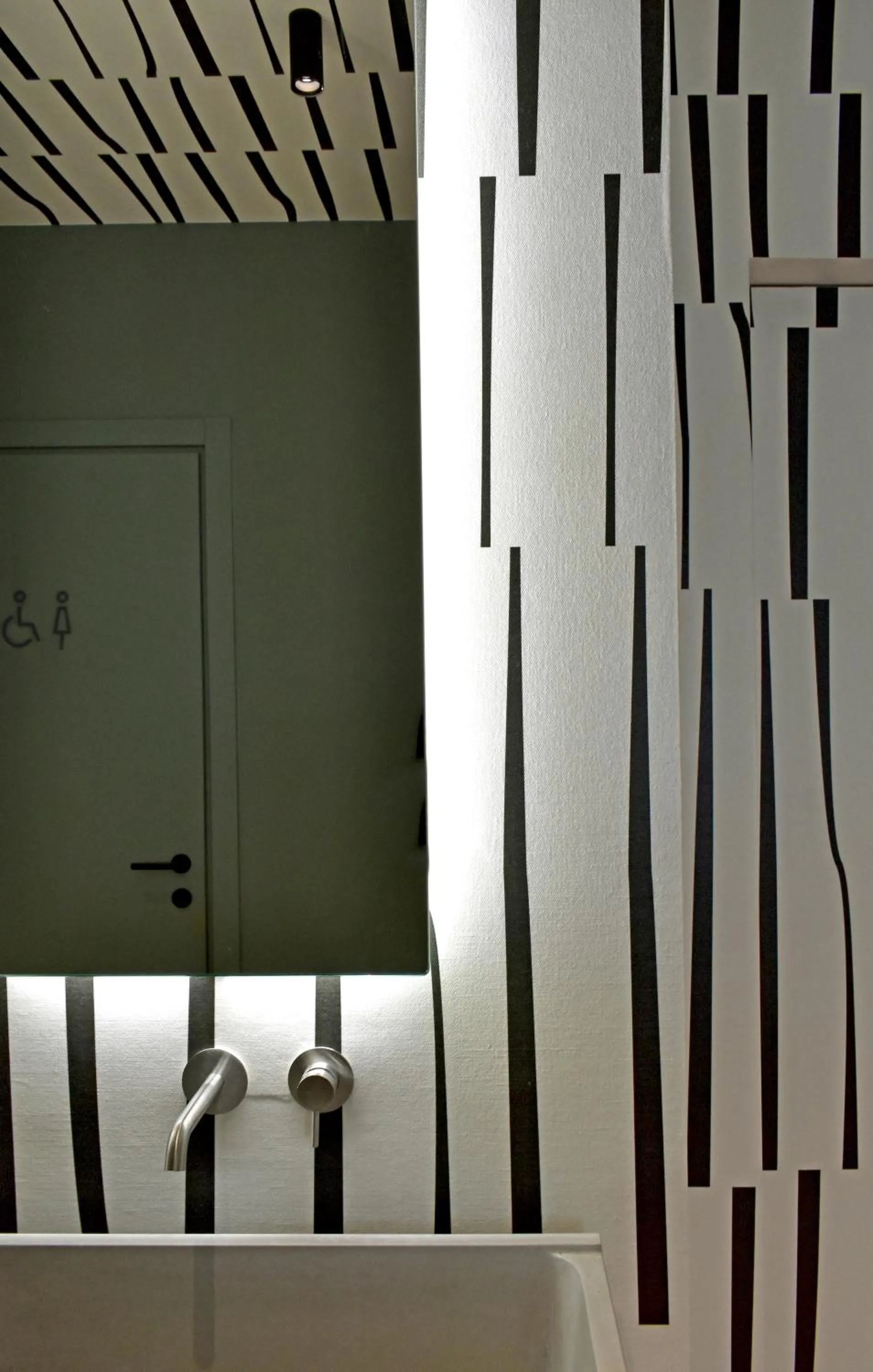 Bathroom in Hotel Marolda