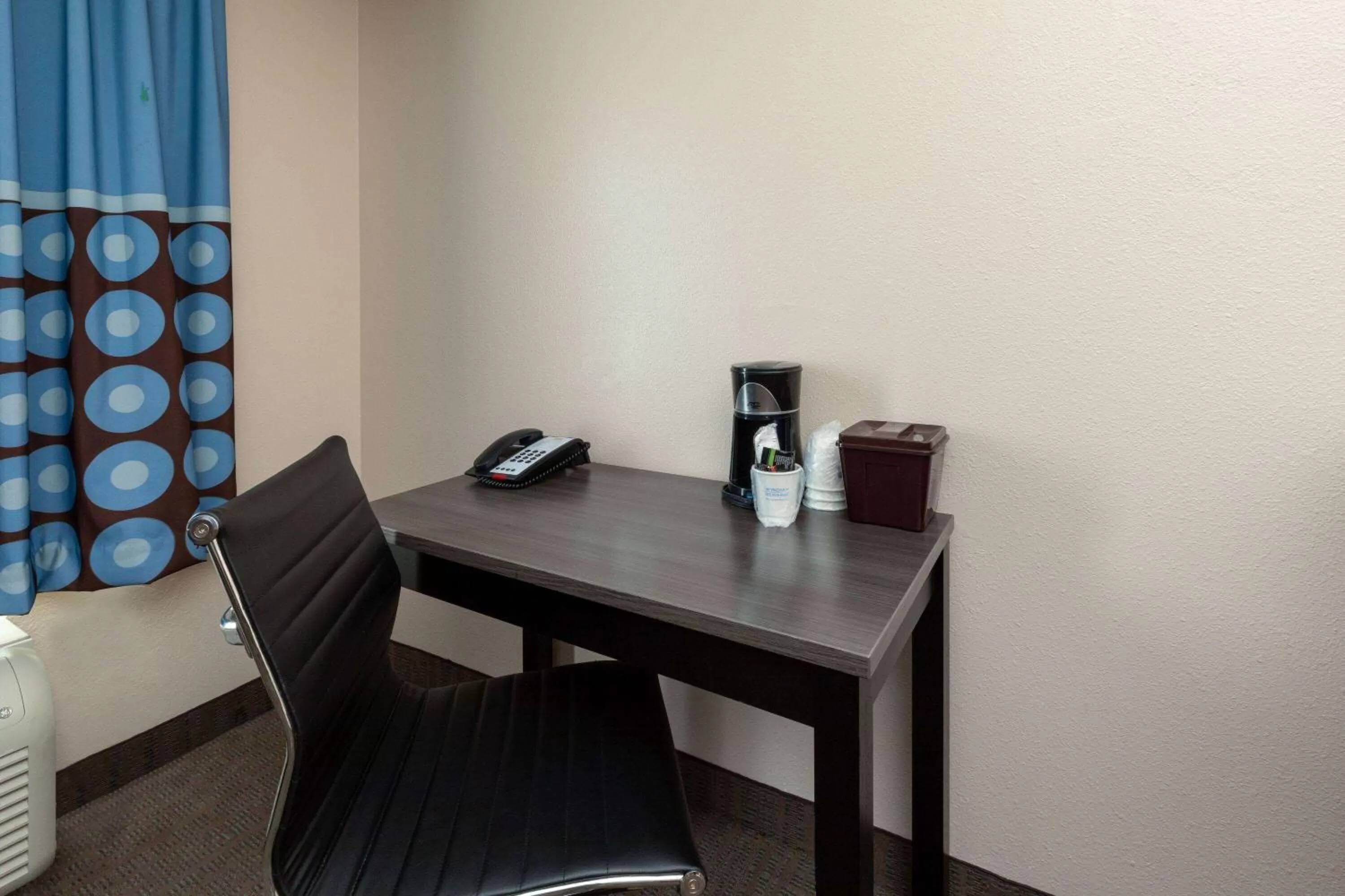 Photo of the whole room in Super 8 by Wyndham Garland Rowlett East Dallas Area