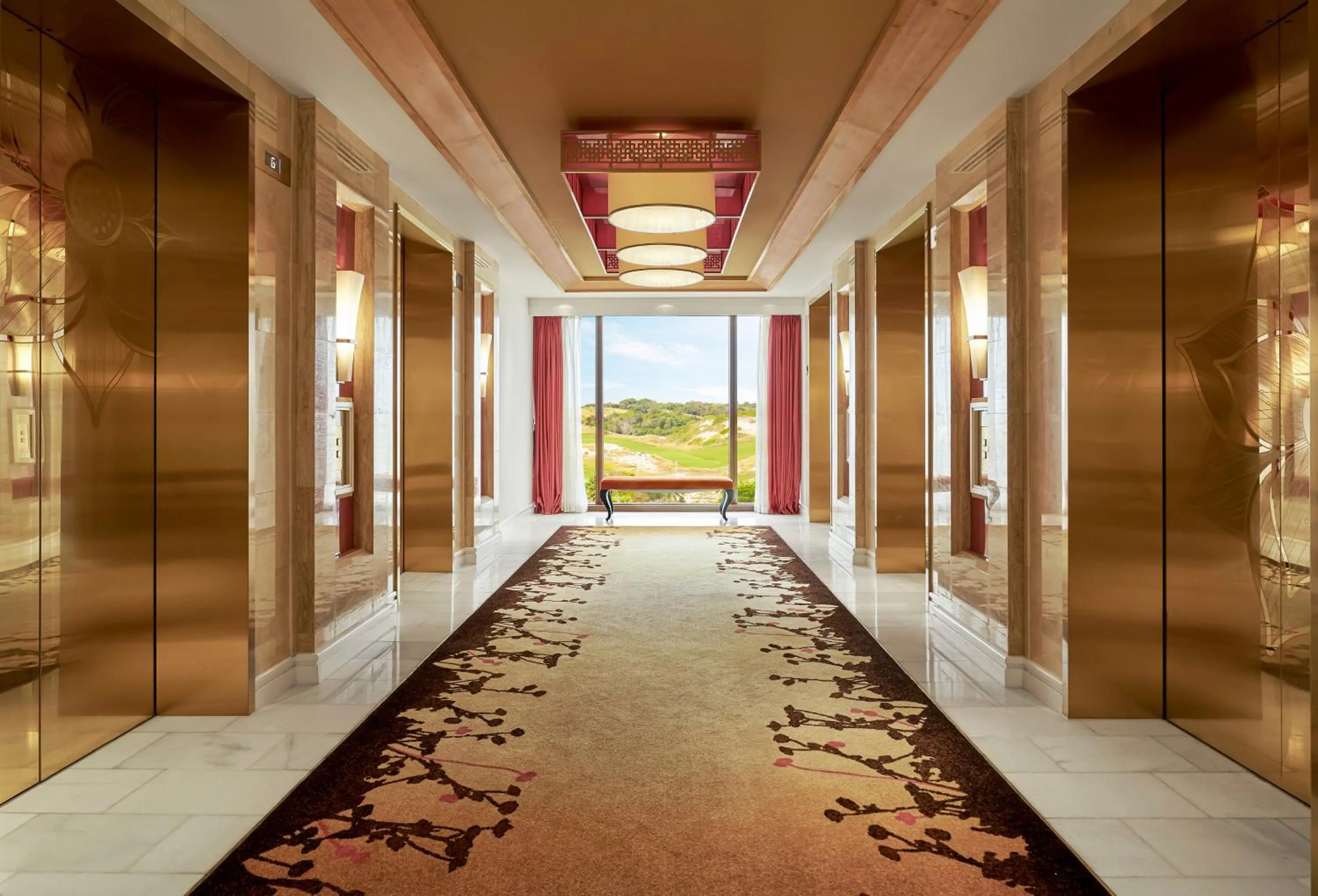 Lobby or reception in InterContinental Grand Ho Tram