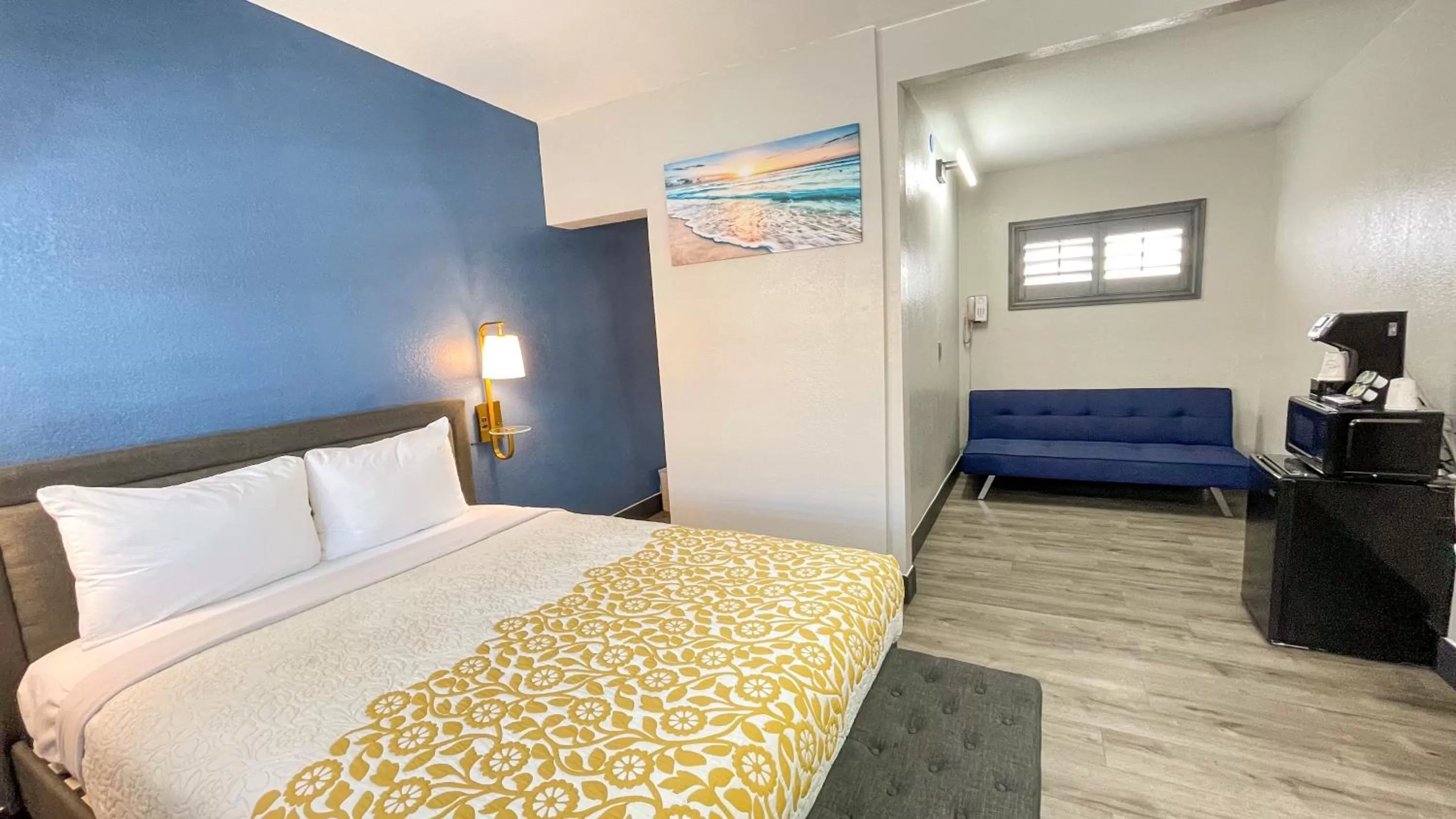 Bed in The Fremont Inn