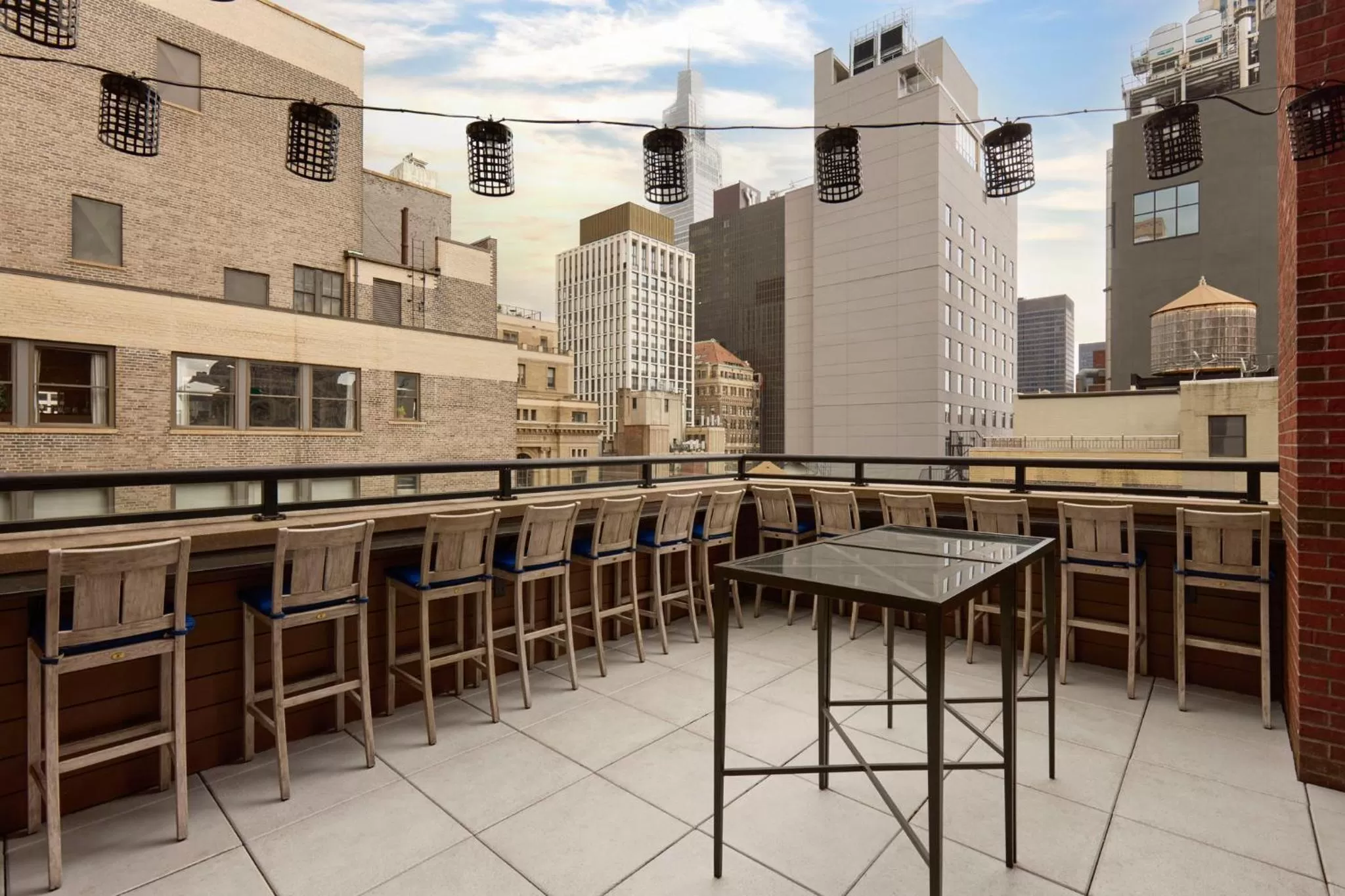 Lounge or bar in Archer Hotel New York