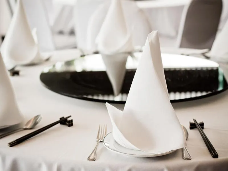 Restaurant/places to eat in Laithong Hotel