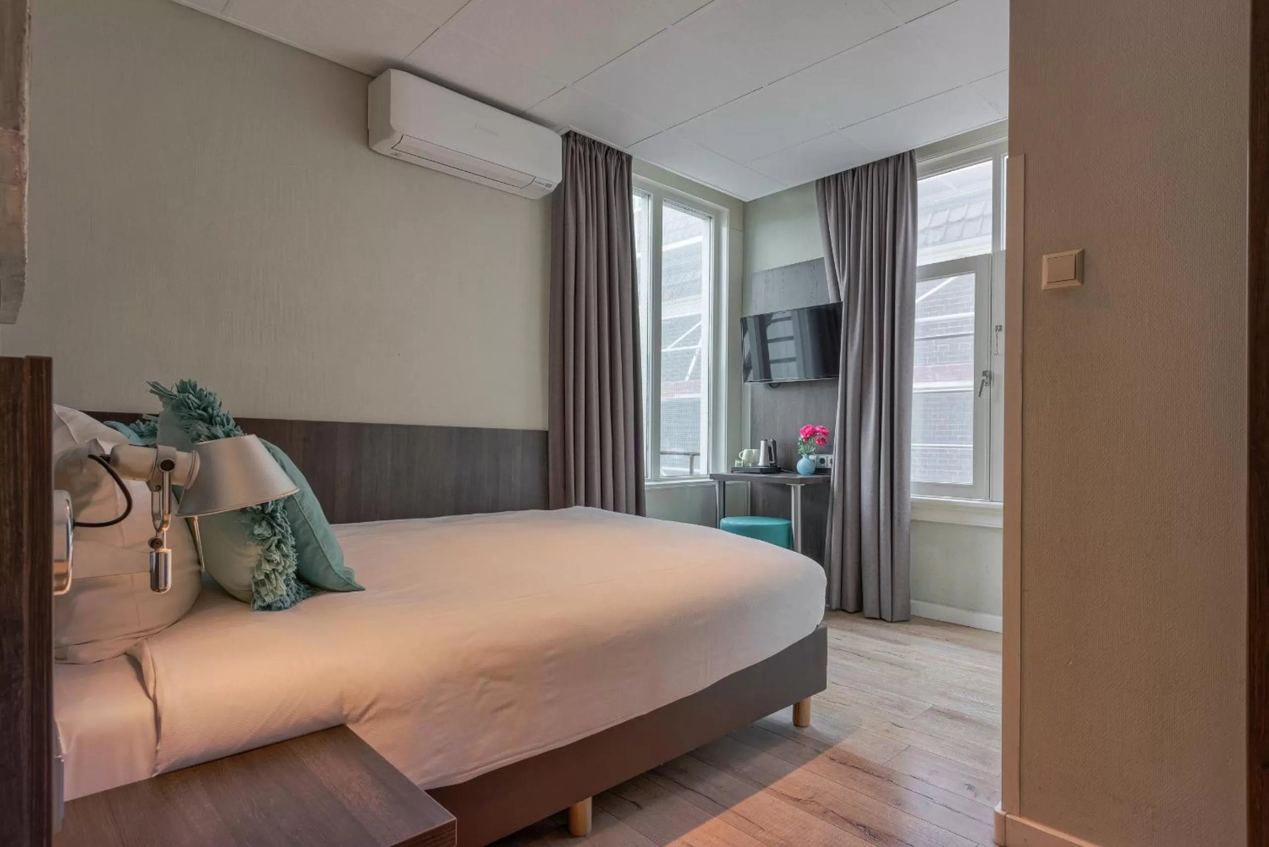 Bed in Hotel Damsquare