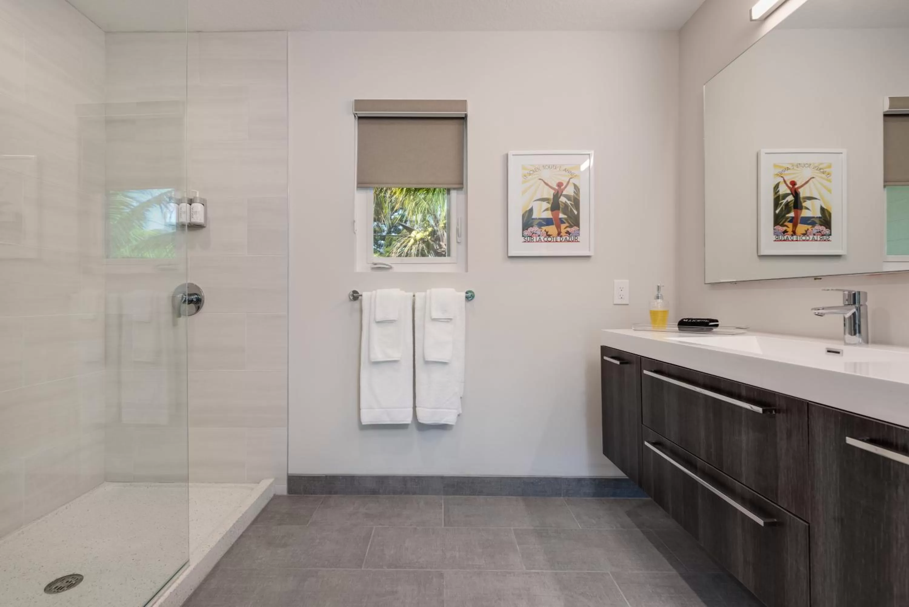 Escape Coastal Resort on Casey Key