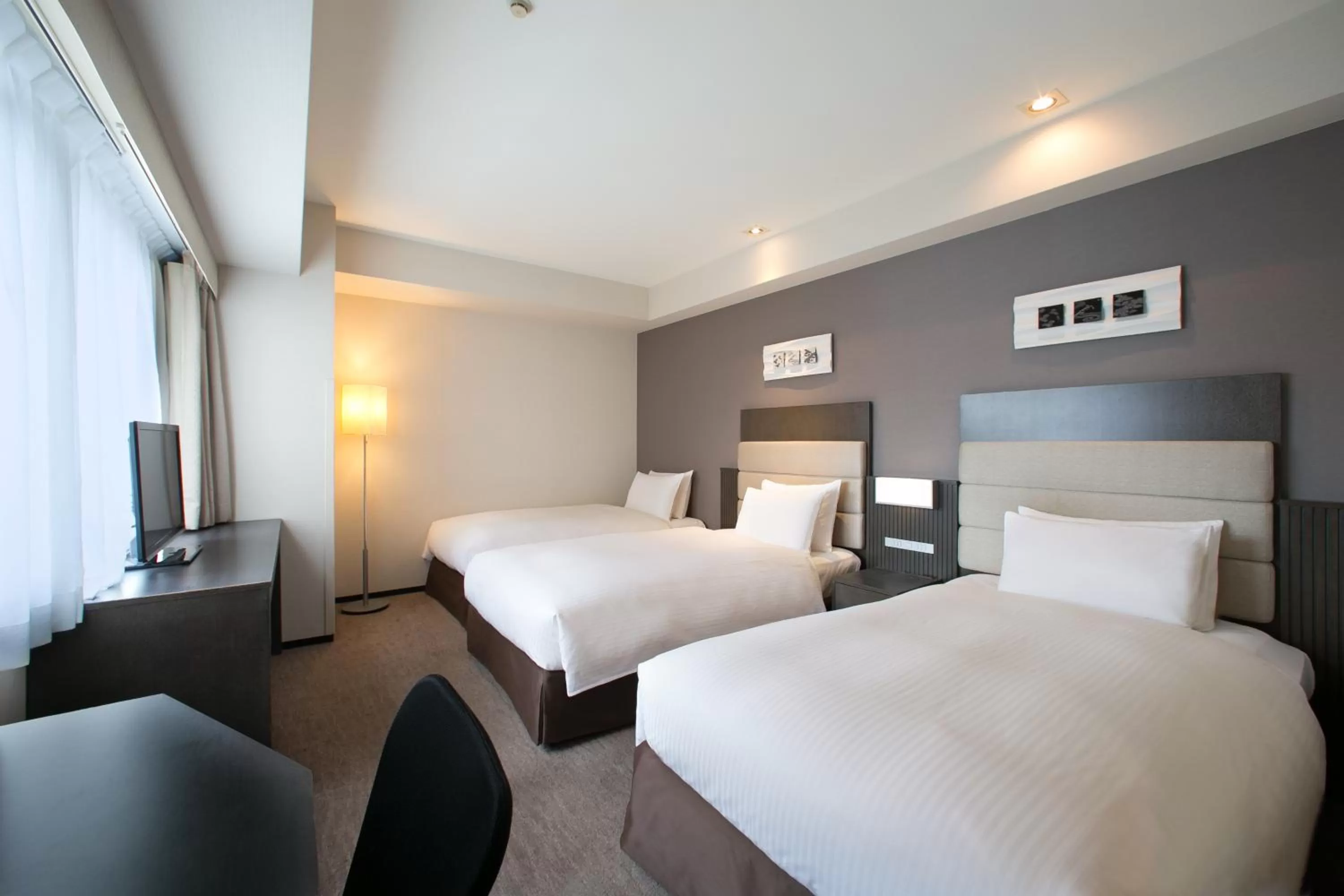 Photo of the whole room, Bed in Holiday Inn Osaka Namba by IHG
