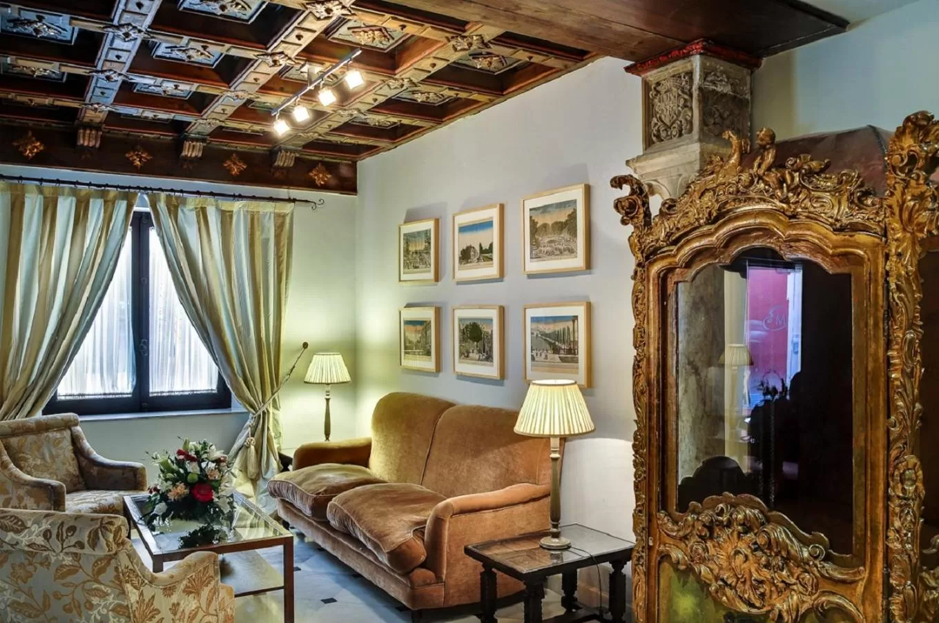 Lobby or reception in Hotel Murillo