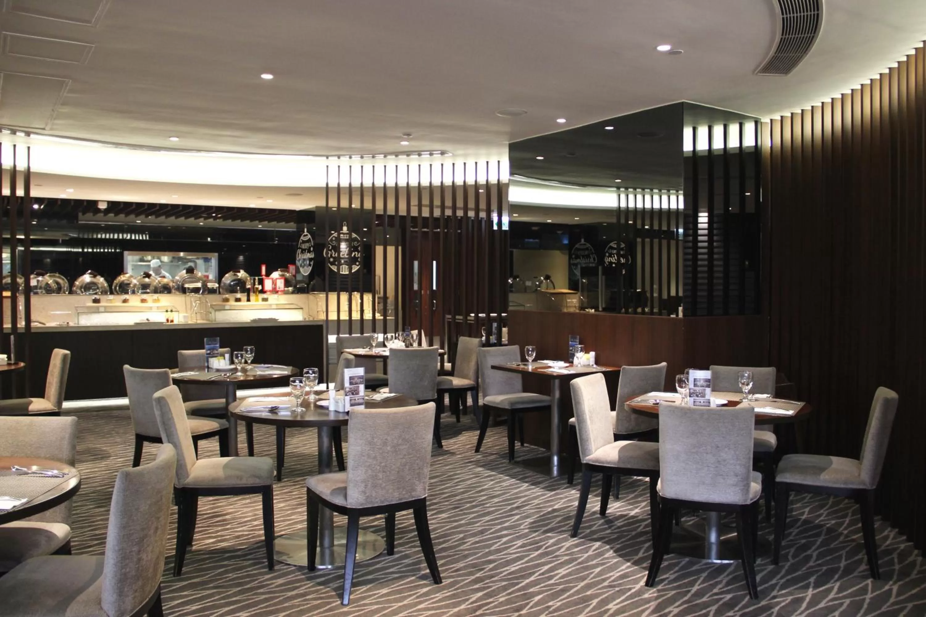 Restaurant/places to eat in The Harbourview - Chinese YMCA of Hong Kong