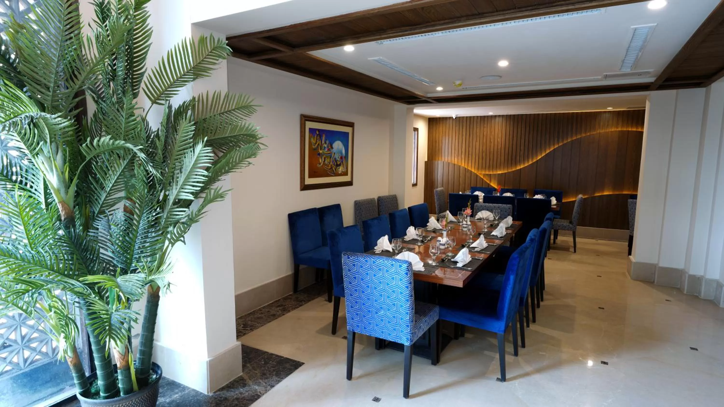 Restaurant/places to eat in Ramada by Wyndham Lahore Gulberg II