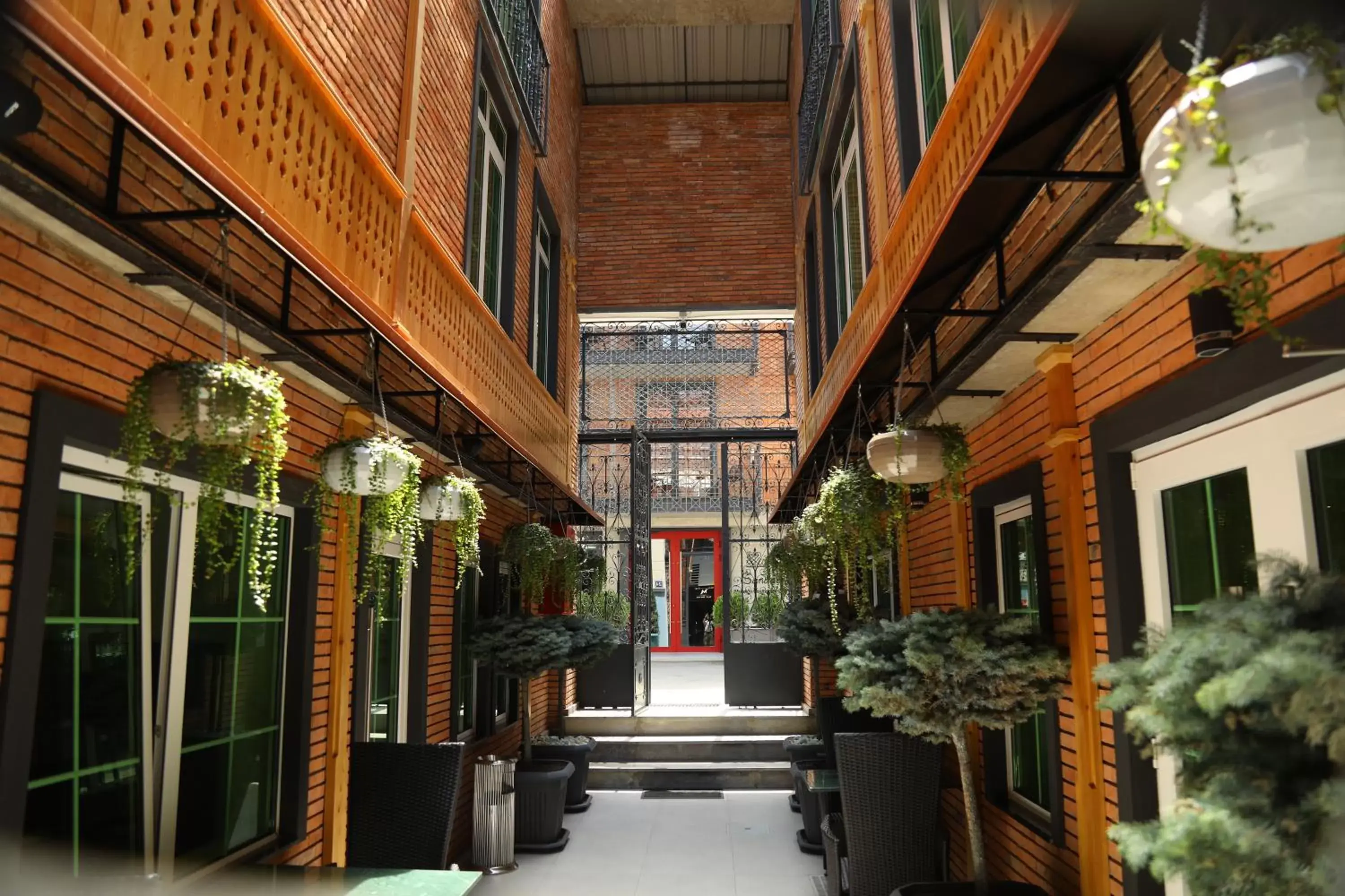 Mit Hotel Tbilisi Mit Hotel Tbilisi