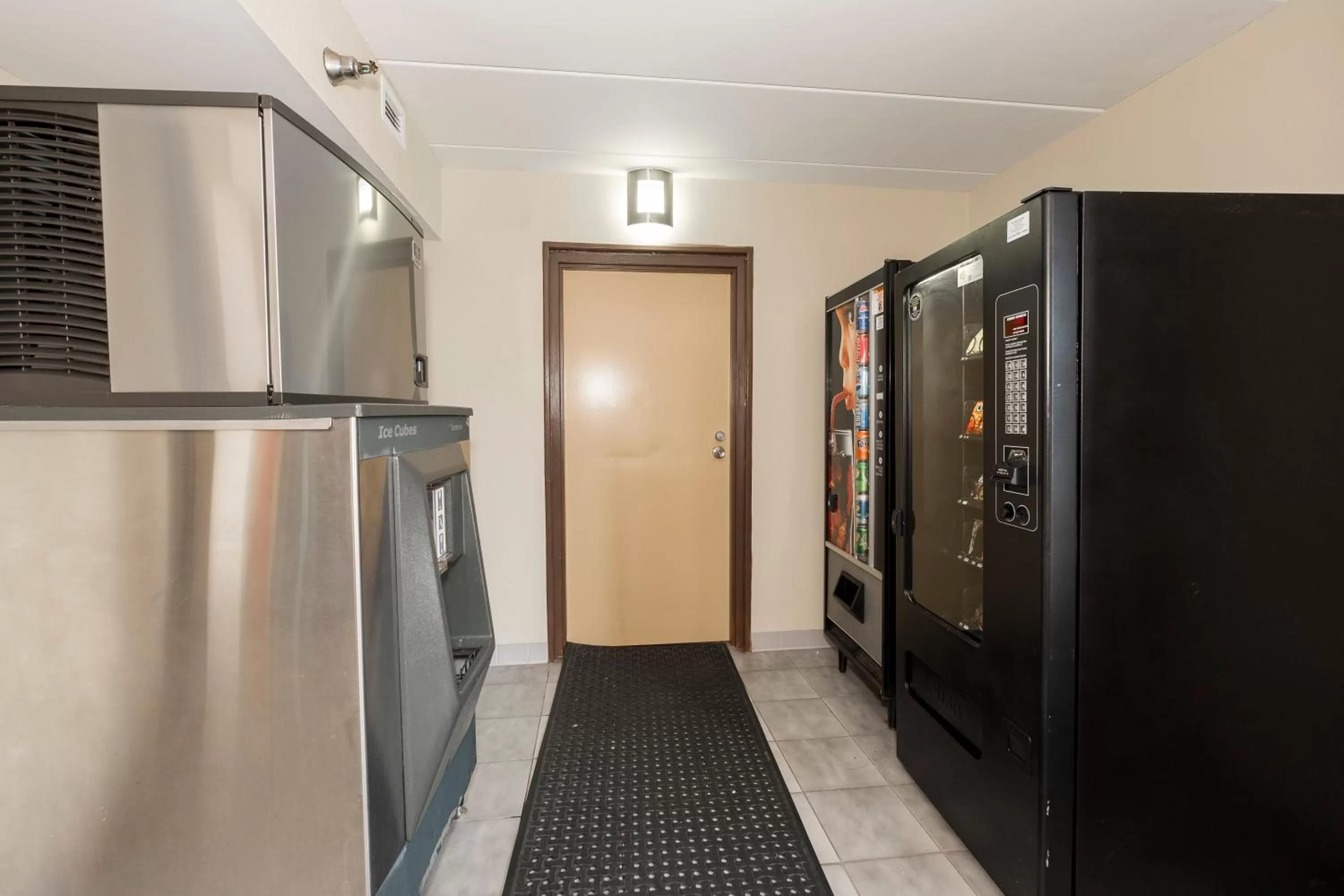 Other in Red Roof Inn Annapolis