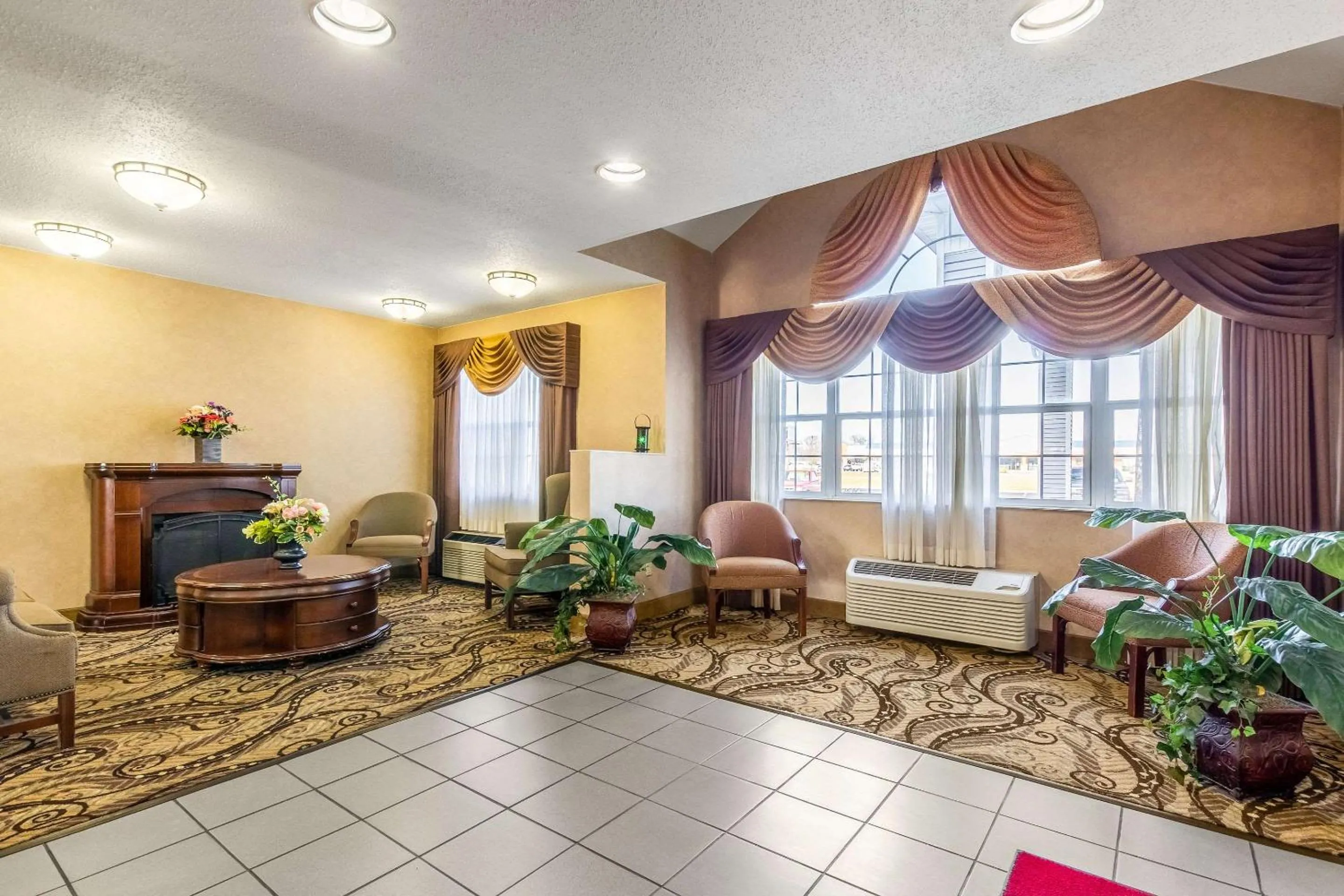 Lobby or reception in Econo Lodge Inn & Suites Evansville East