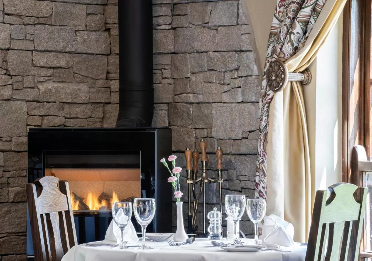 Restaurant/places to eat in Abbeyglen Castle Hotel