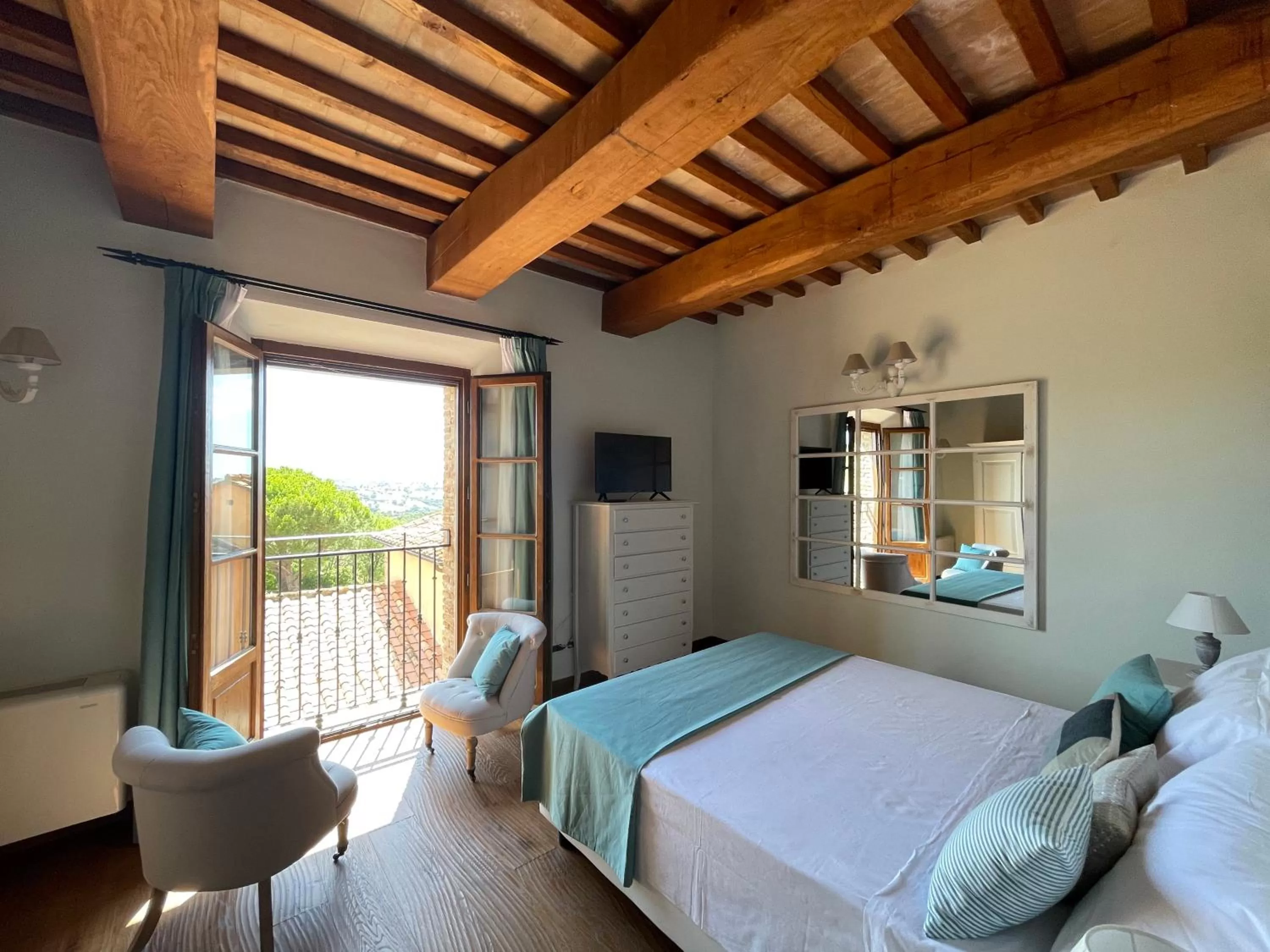 Bed in Villa Preselle Country Resort