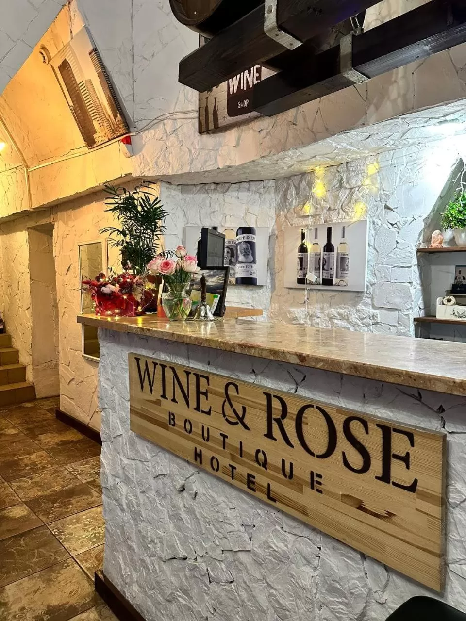 Lobby or reception in WINE & ROSE BOUTIQUE HOTEL