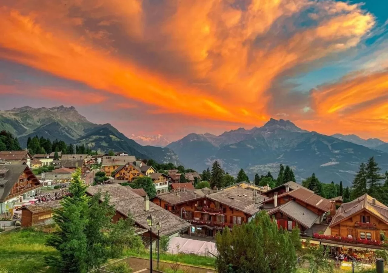 Mountain view in Villars Palace