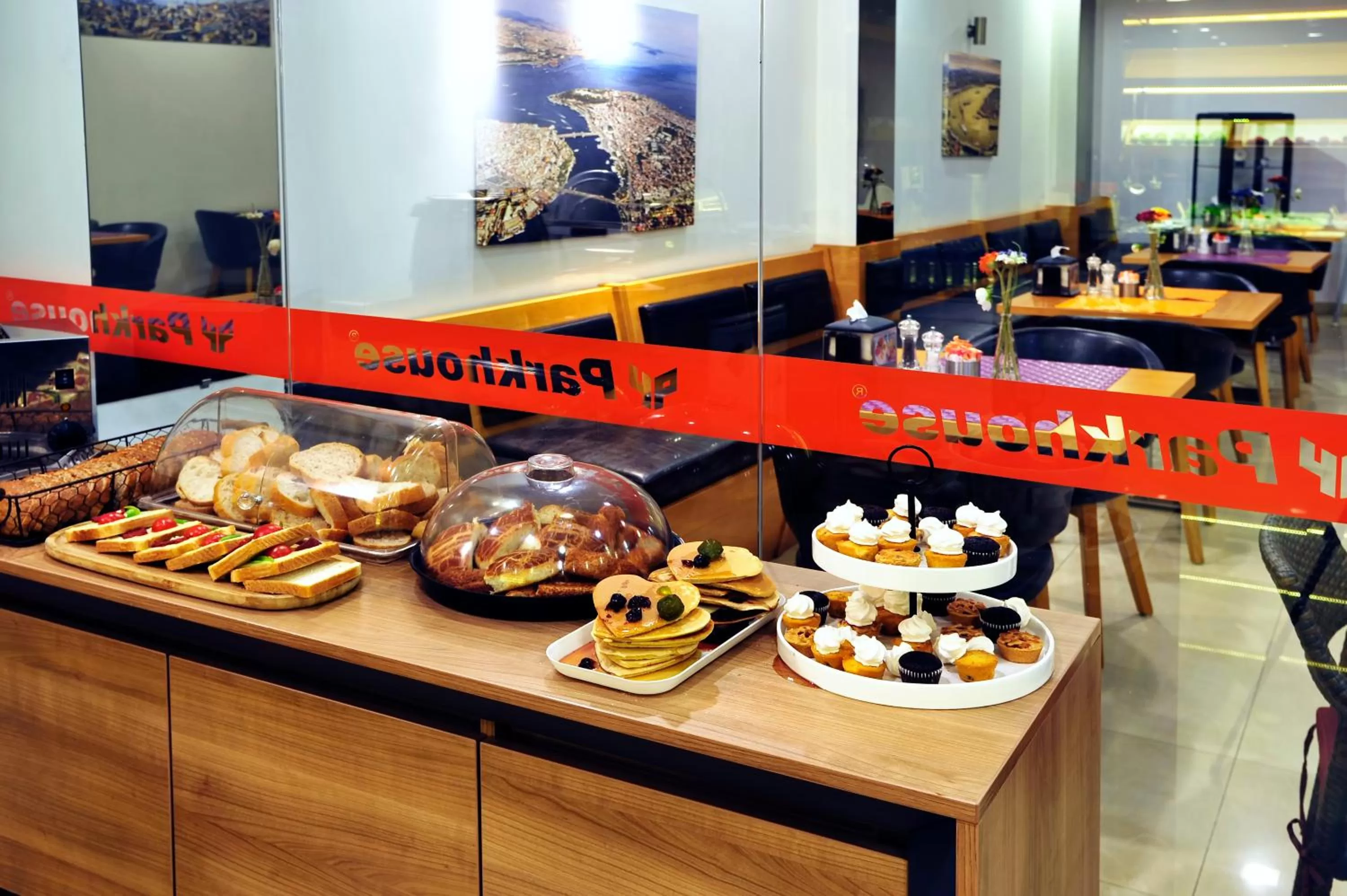 Restaurant/places to eat in Parkhouse Hotel & Spa