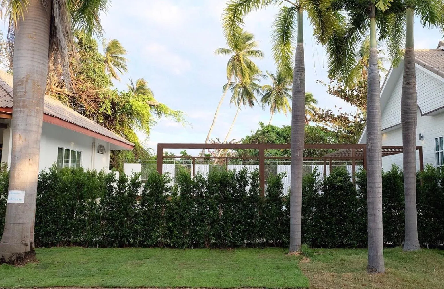 Swimming pool in Nisasiri Boutique Resort