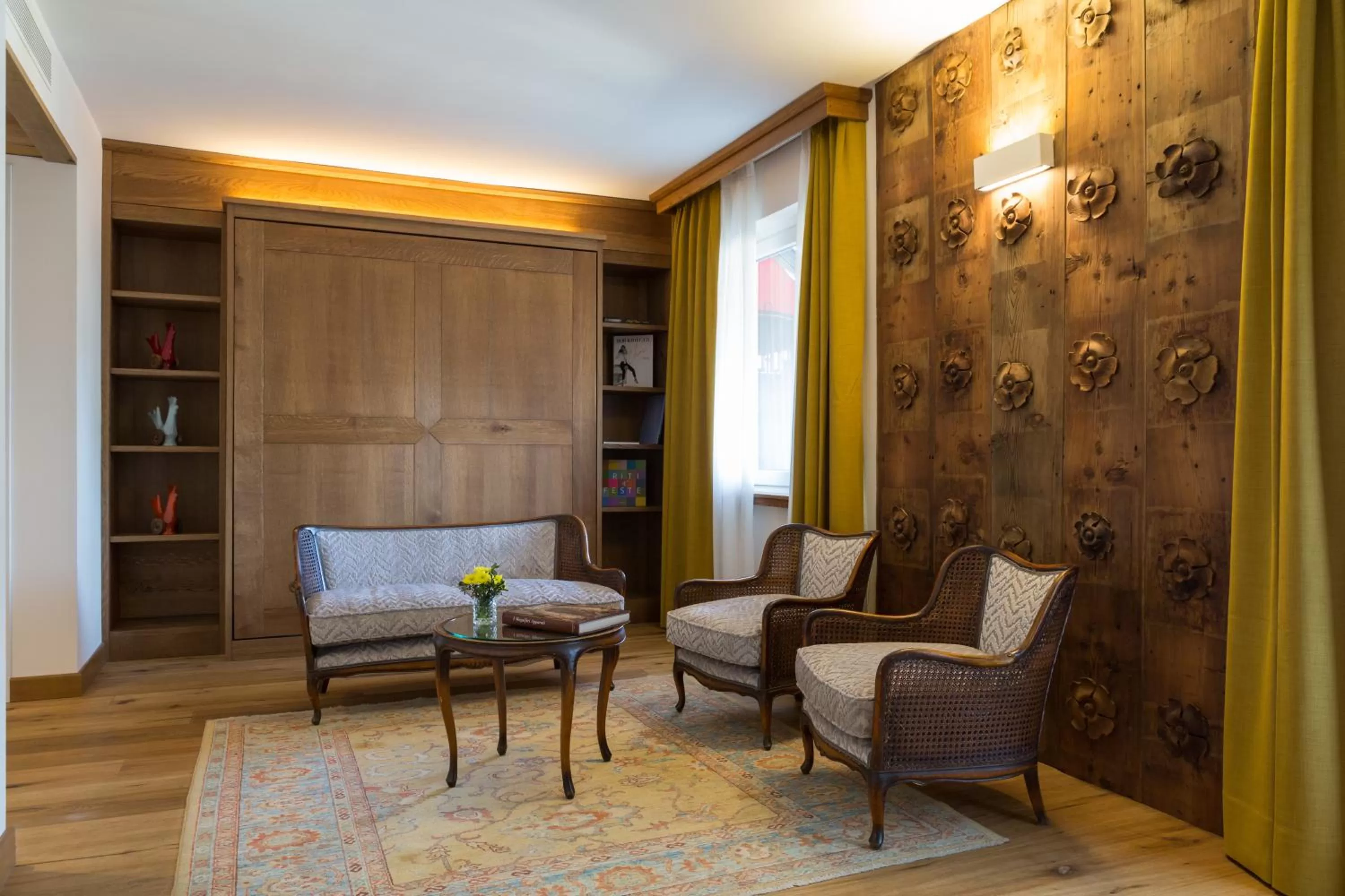 Living room in Duca D'Aosta Hotel