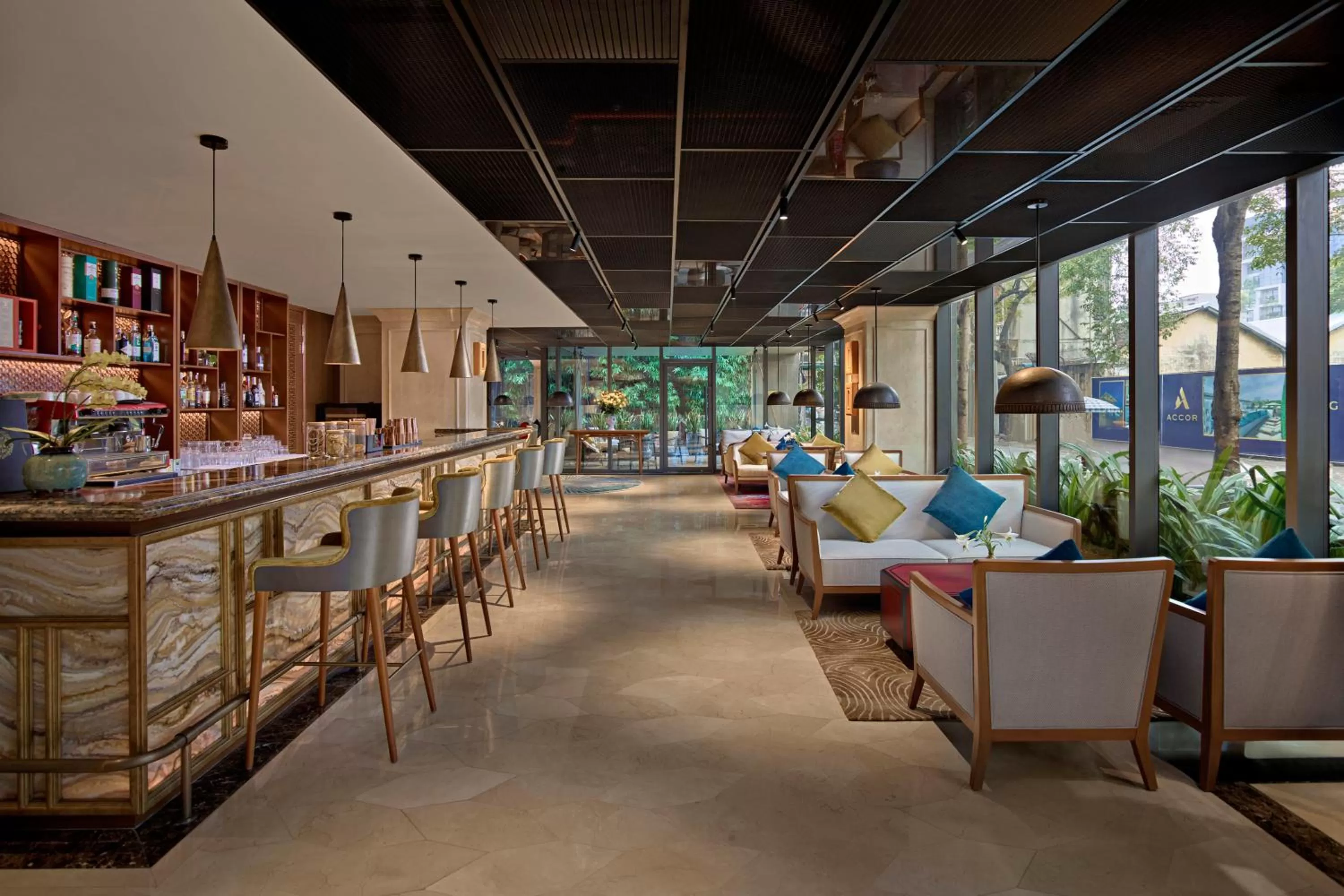 Lounge or bar in Grand Mercure Hanoi