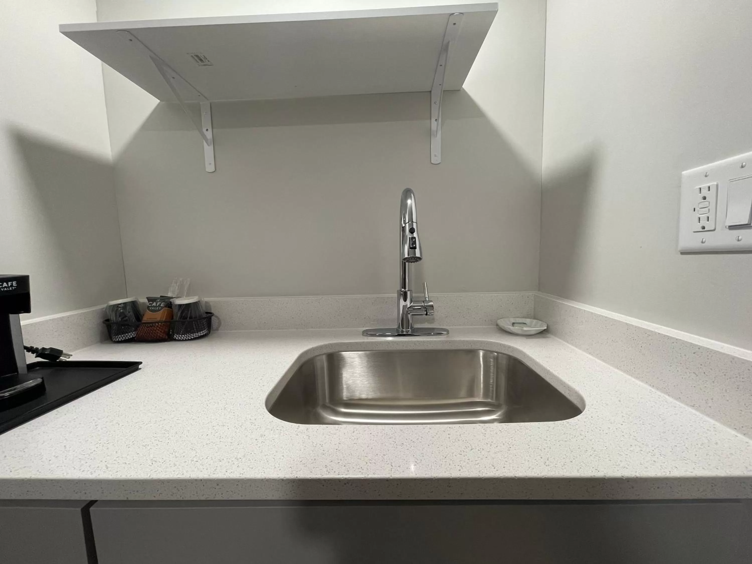 Chateau Hotel and Conference Center