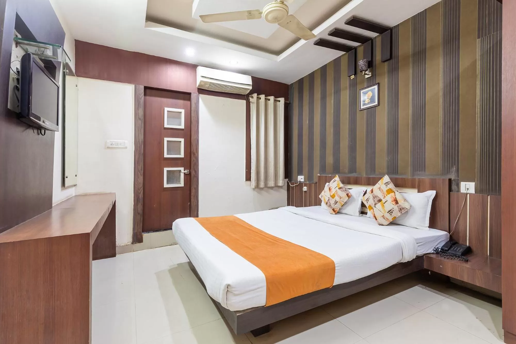 Bed in Via Shree Regency