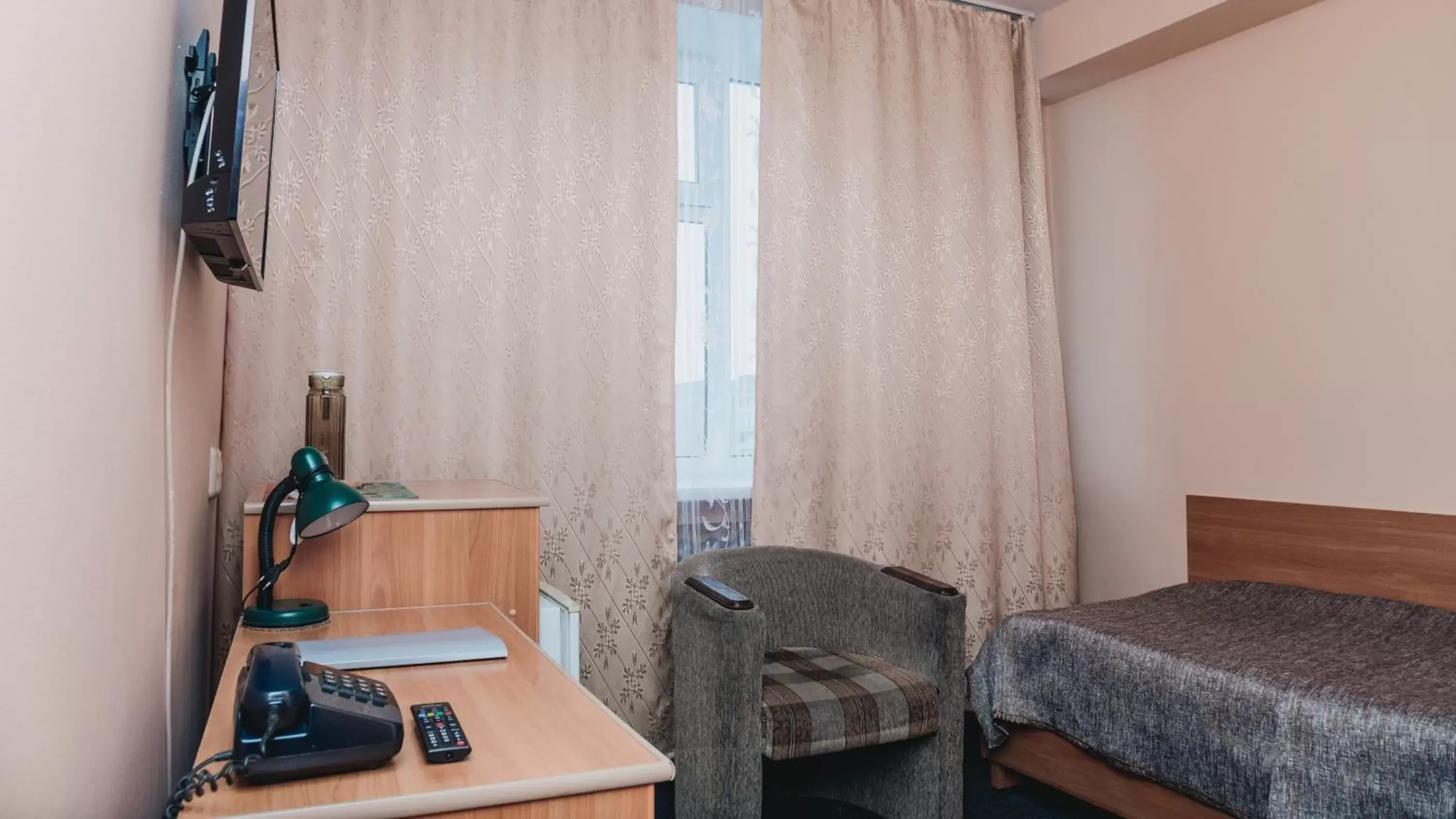 Economy Single Room in Aktobe Hotel Economy Single Room in Aktobe Hotel