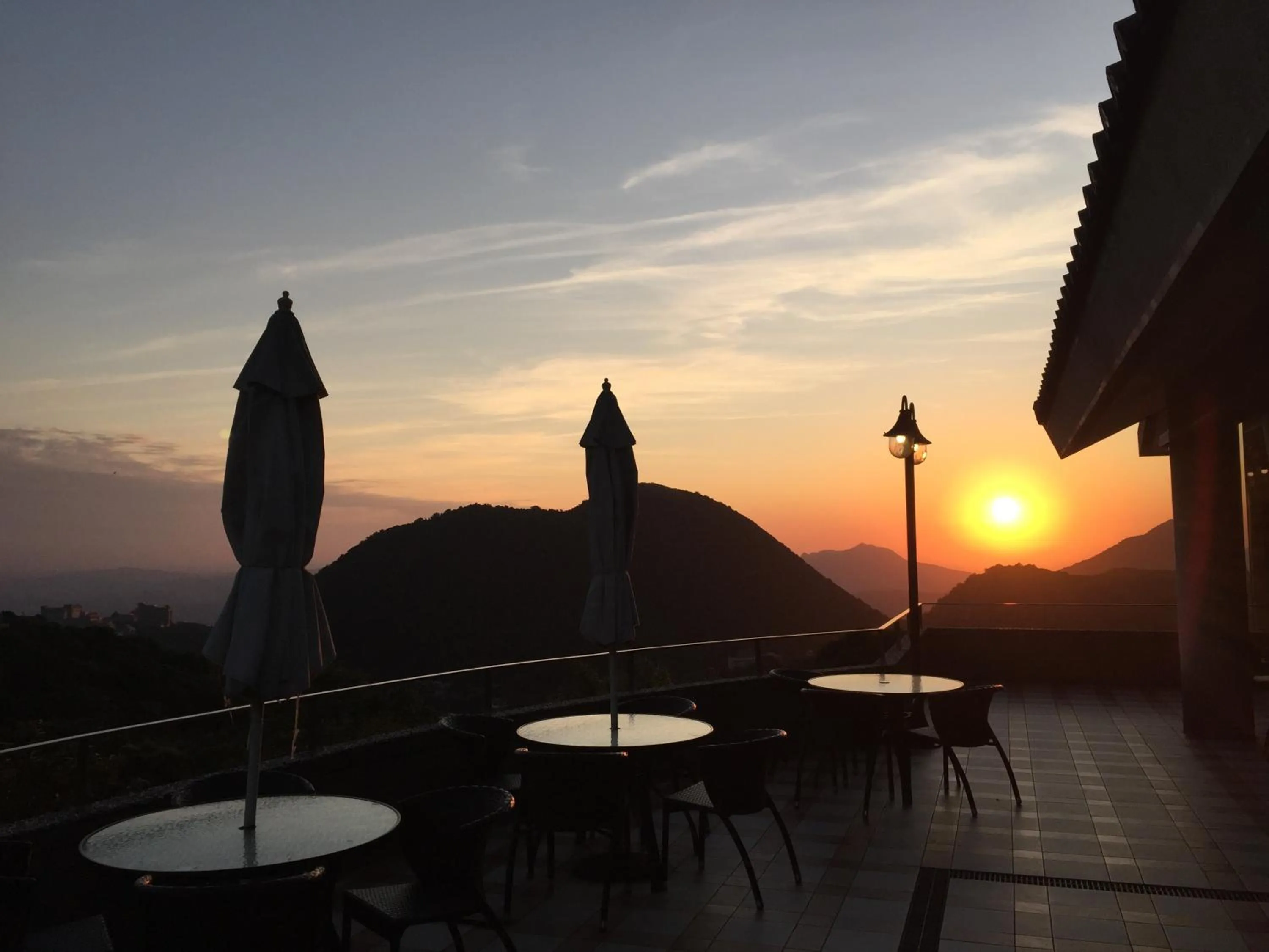 Sunset in Yanmin Hot Spring Resort