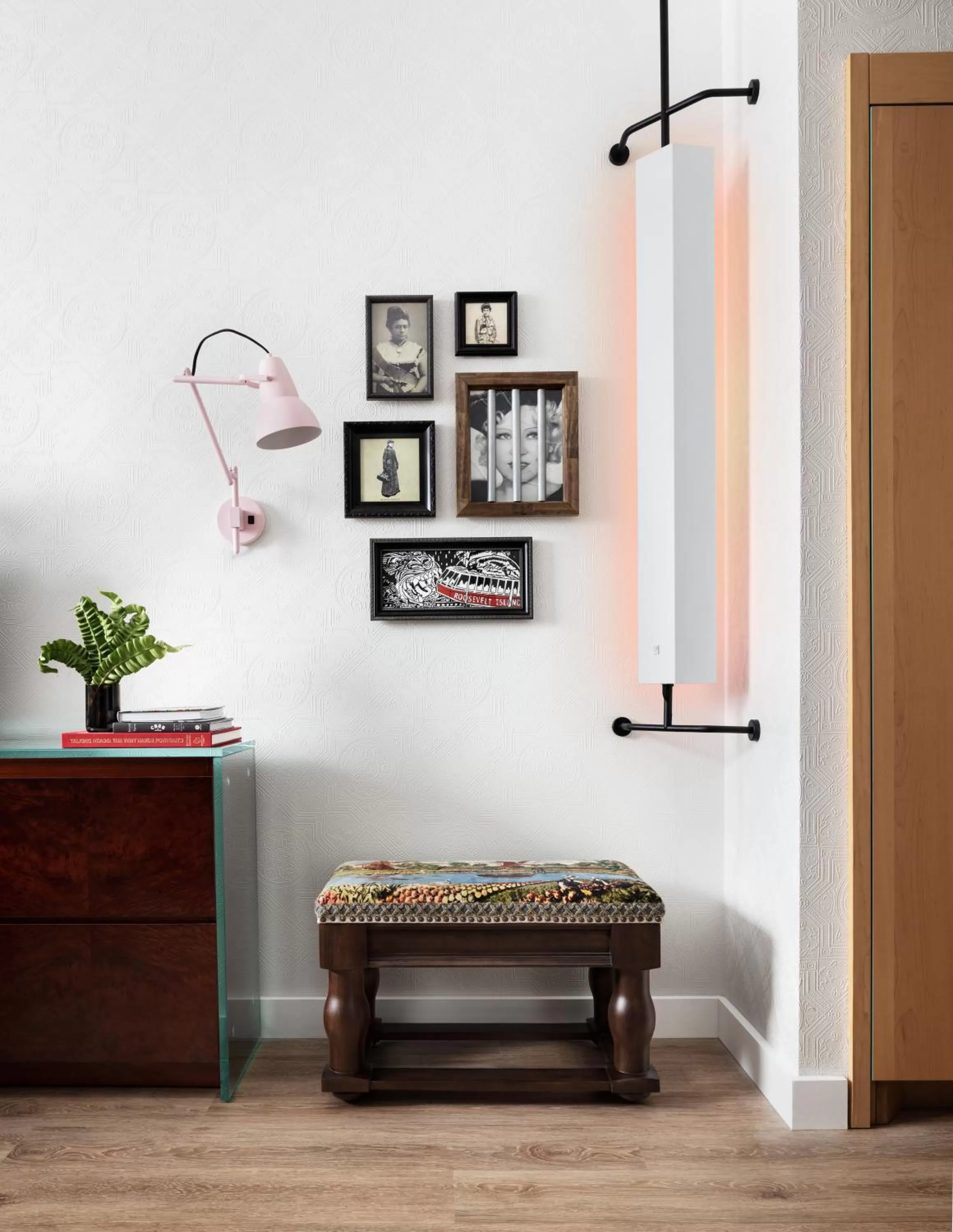 Bedroom in Graduate by Hilton New York