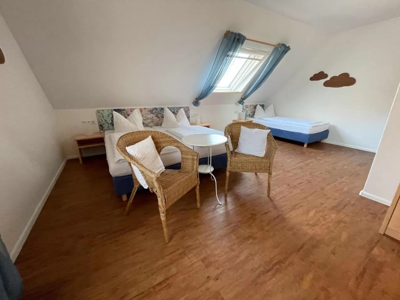 Bed in zum Schwanen Garni