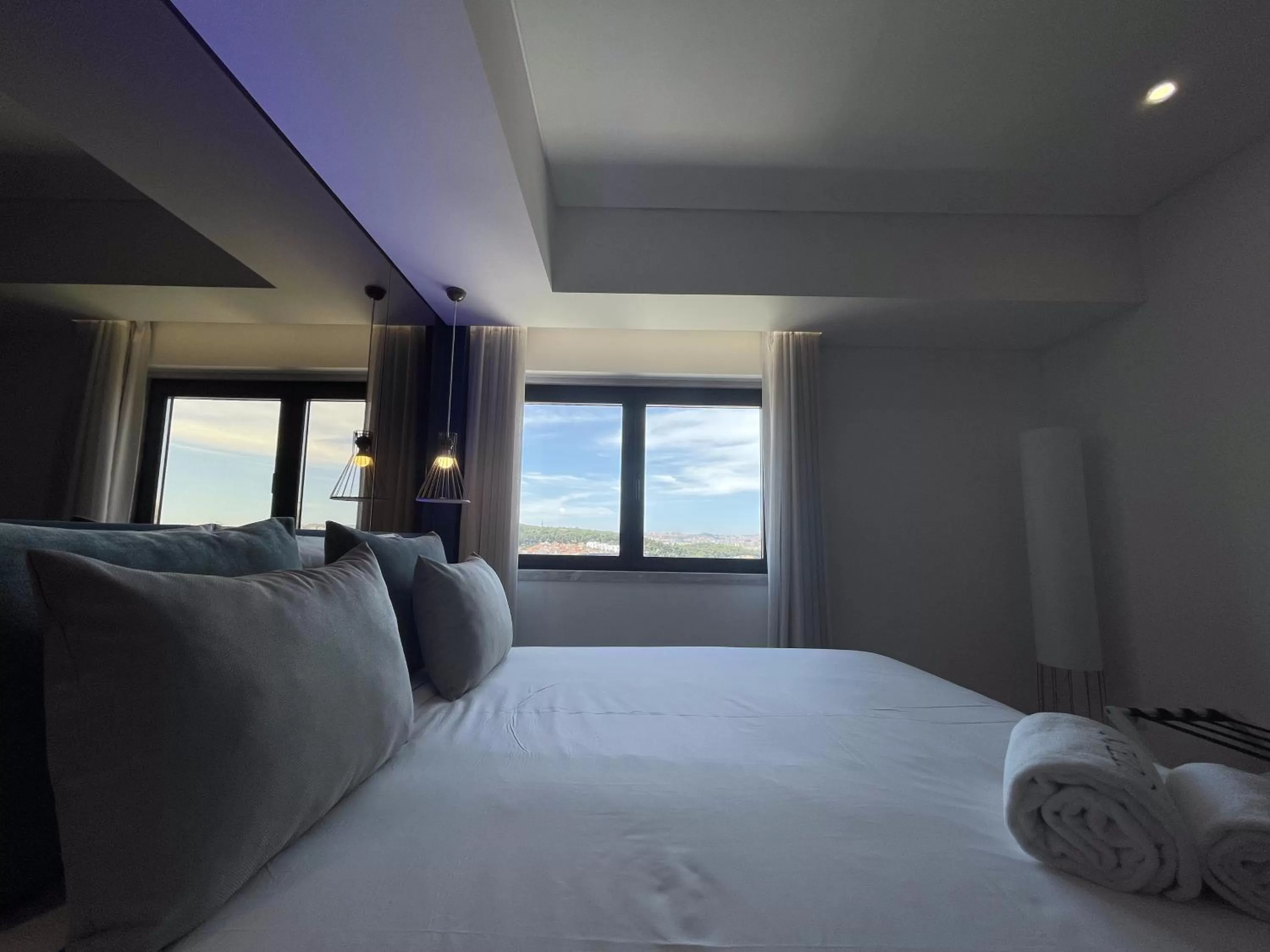 Photo of the whole room, Bed in Zurin Charm Hotel