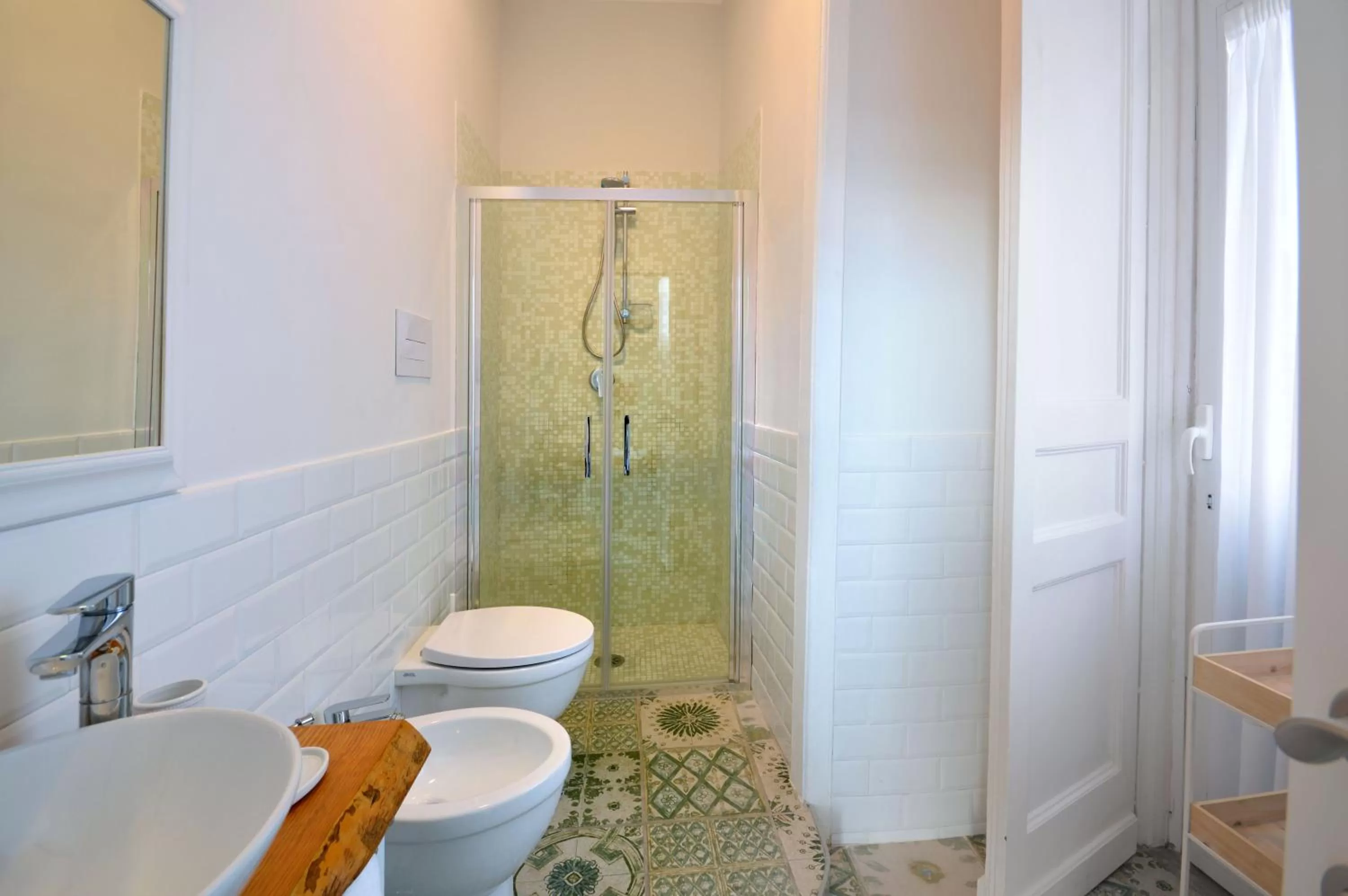 Shower in Barbarella Home