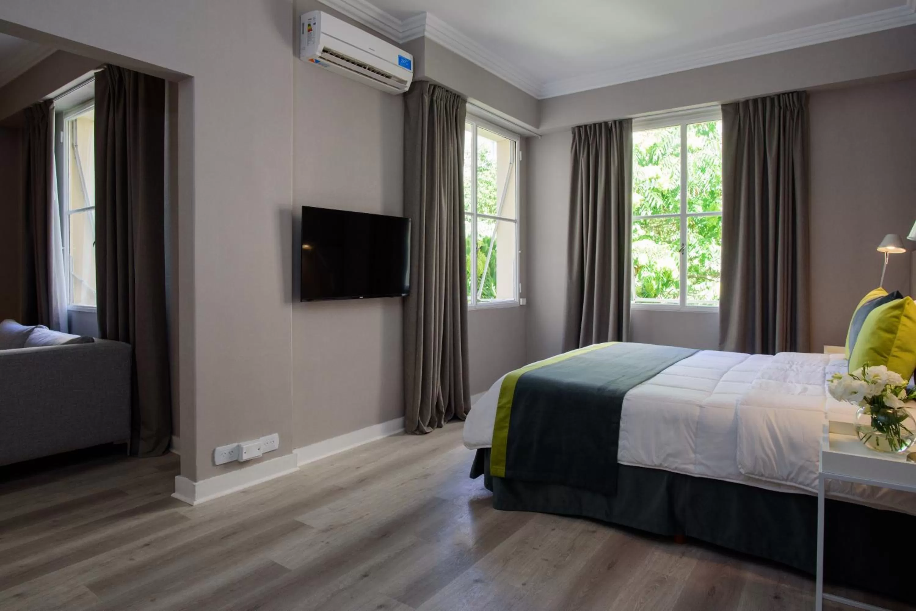 Bed in SuMa Recoleta Hotel