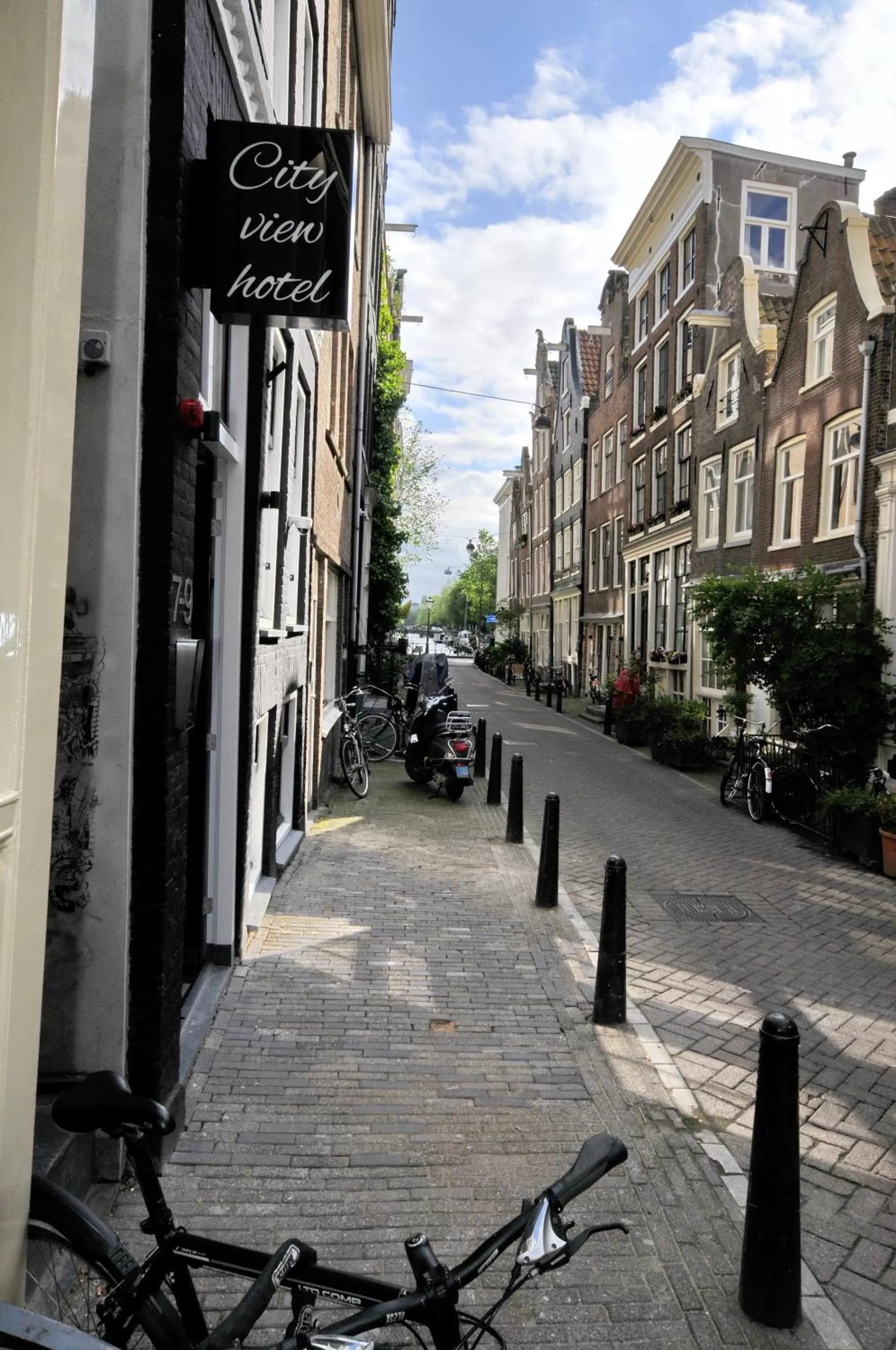 Neighbourhood in Cityview Hotel