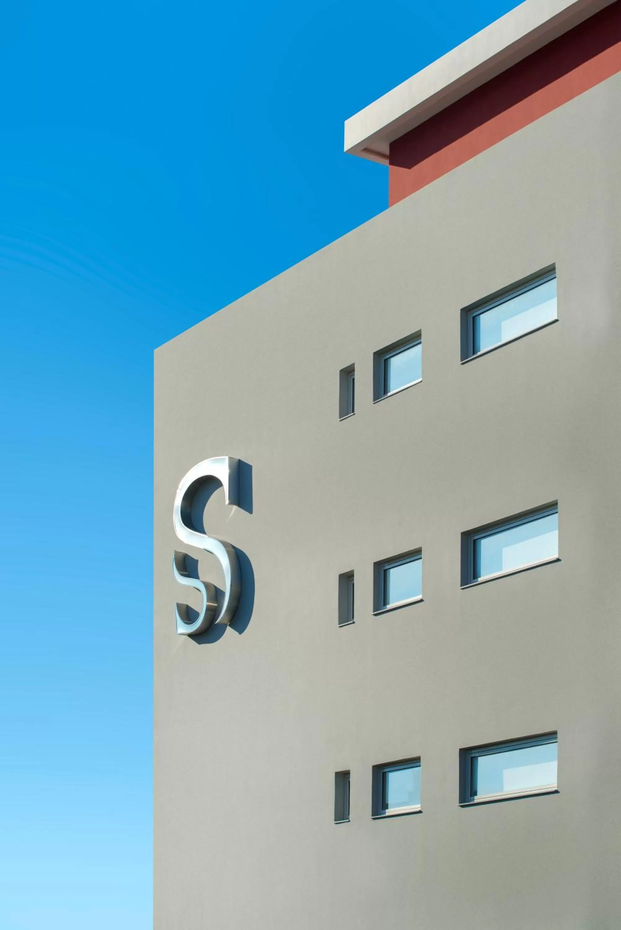 Property building in Semiramis City Hotel