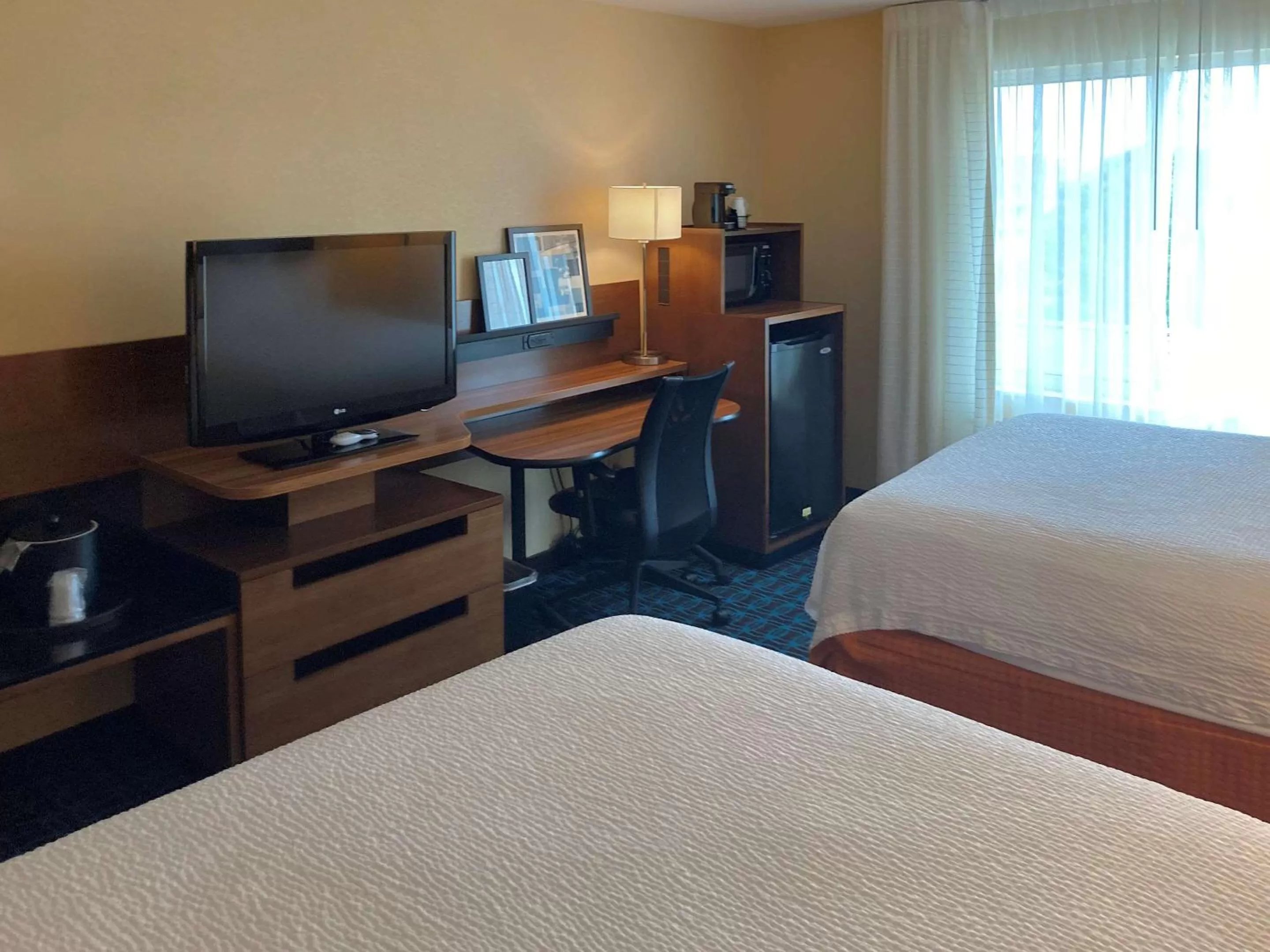 Photo of the whole room, Bed in Comfort Inn & Suites Ankeny - Des Moines