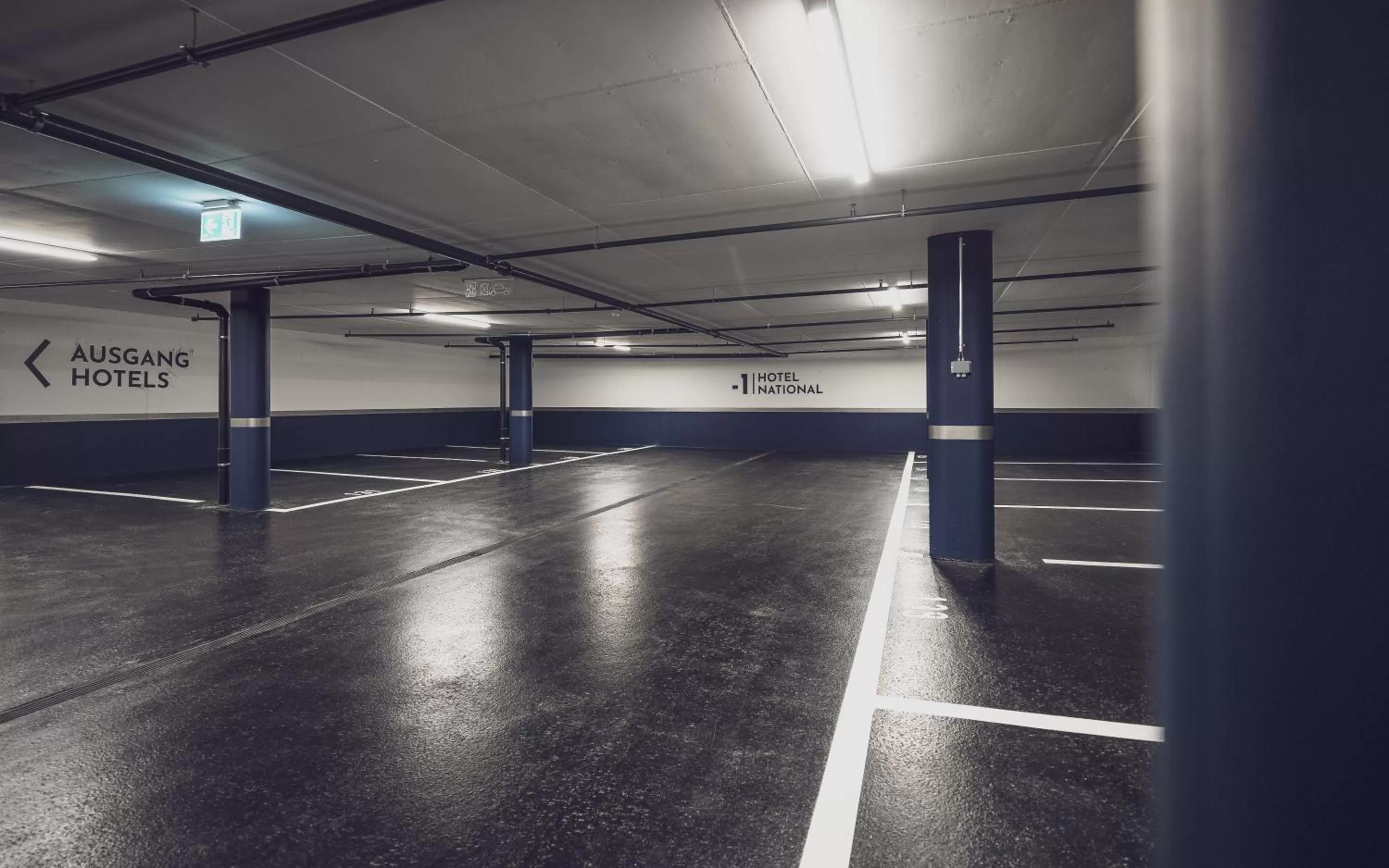 Parking in Hotel National by Mountain Hotels