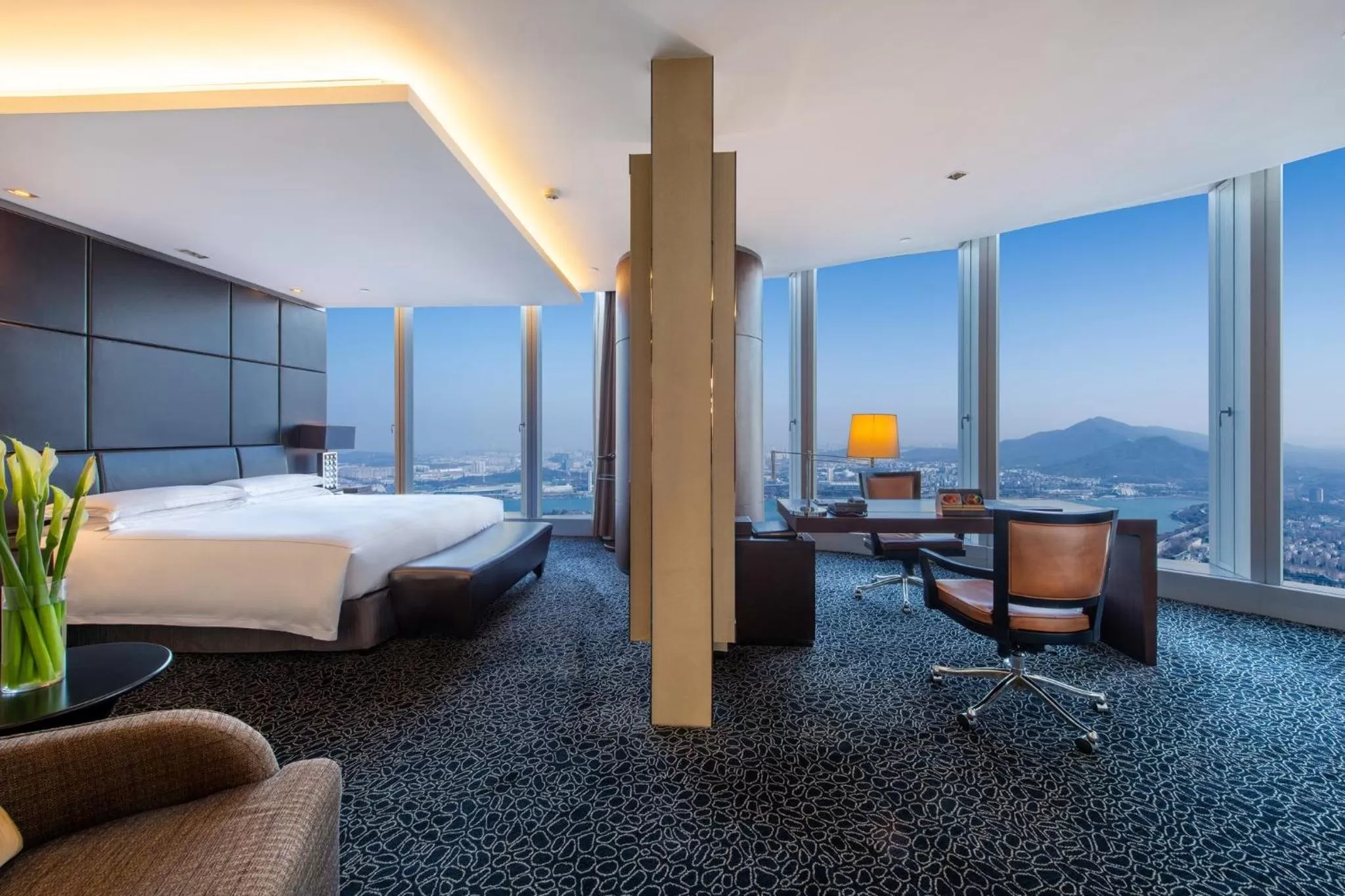 Photo of the whole room, Bed in InterContinental Nanjing by IHG