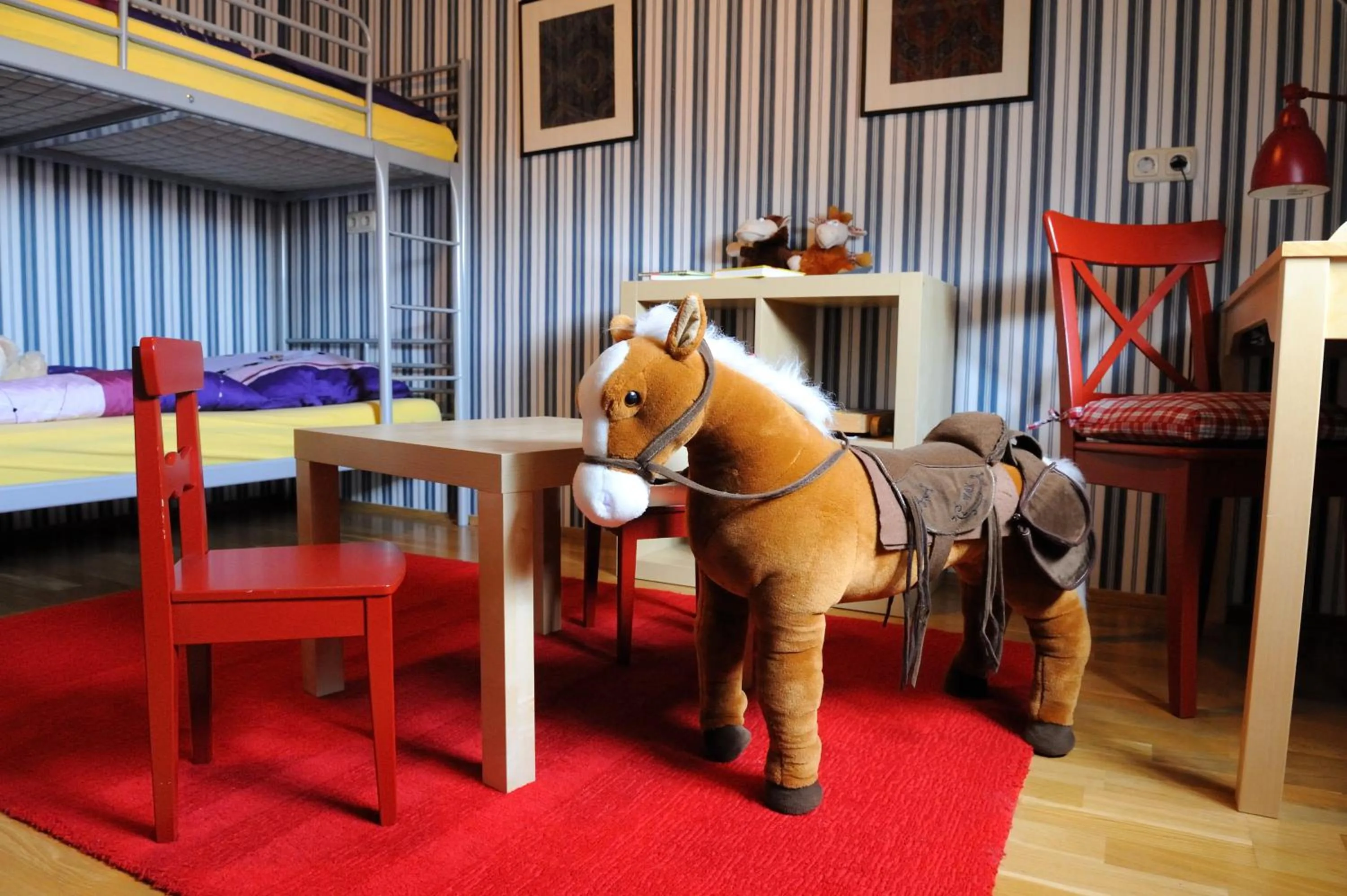 children, Bed in Zur Alten Schmiede