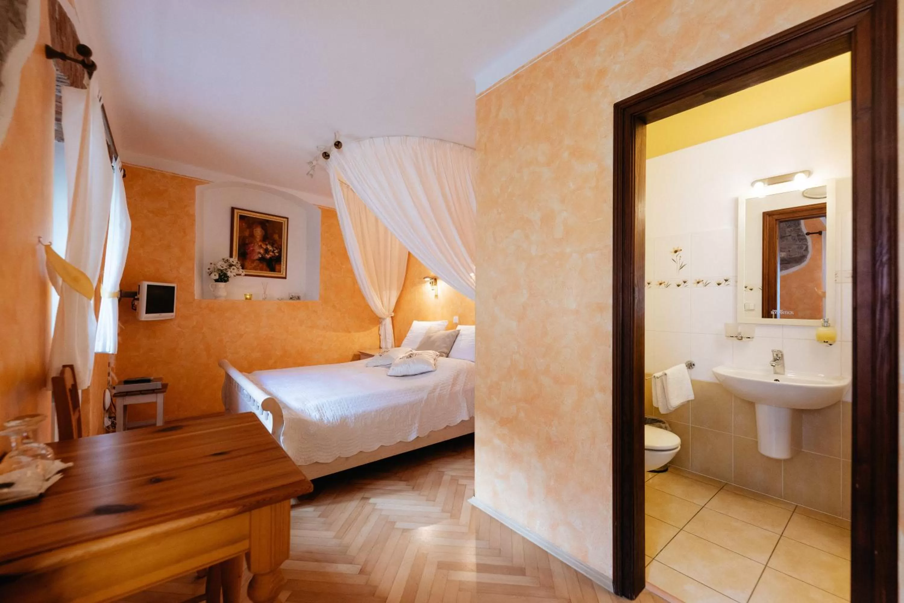 Bed in Boutique Hotel Romantick