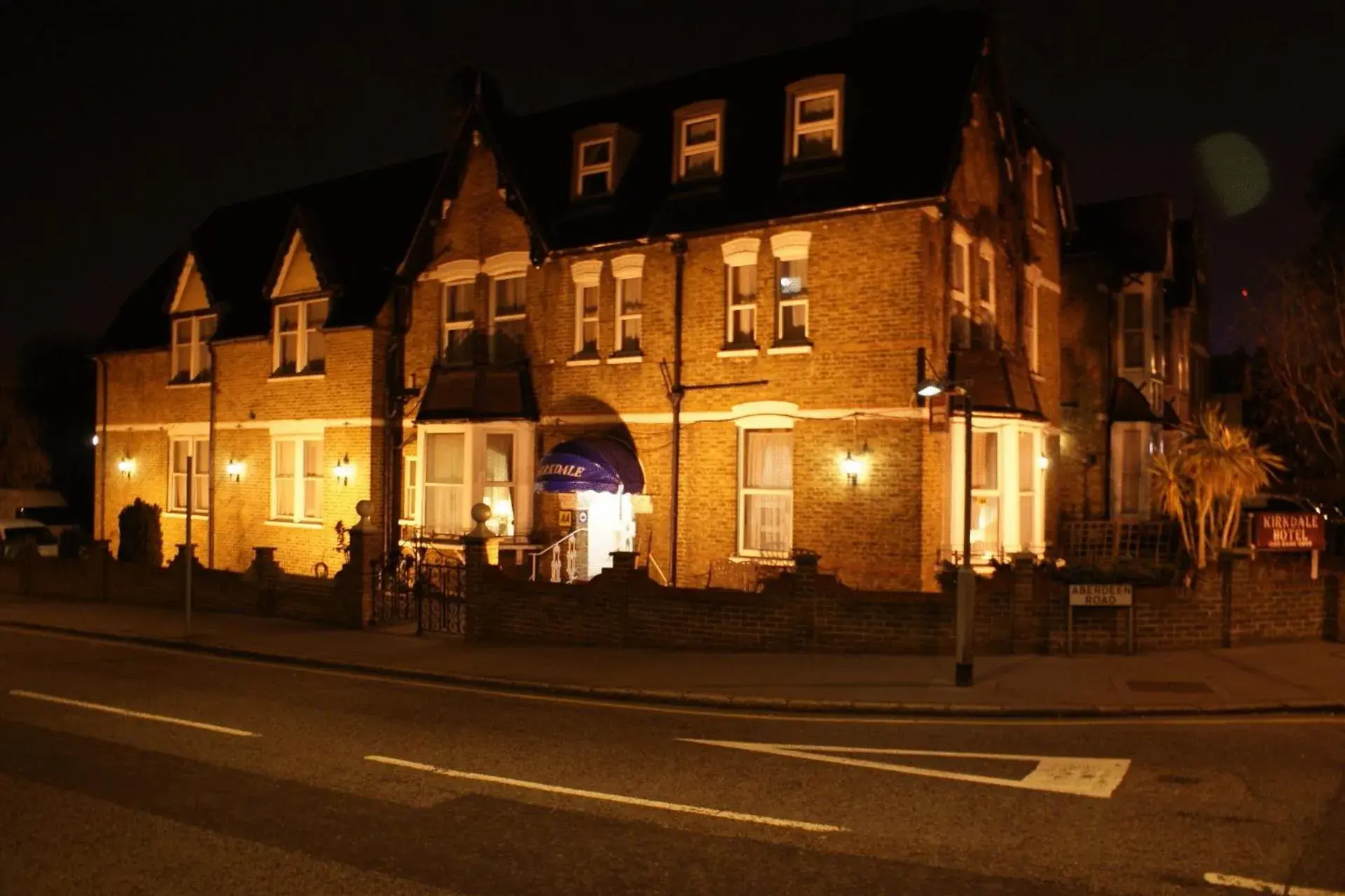 Kirkdale Hotel Kirkdale Hotel