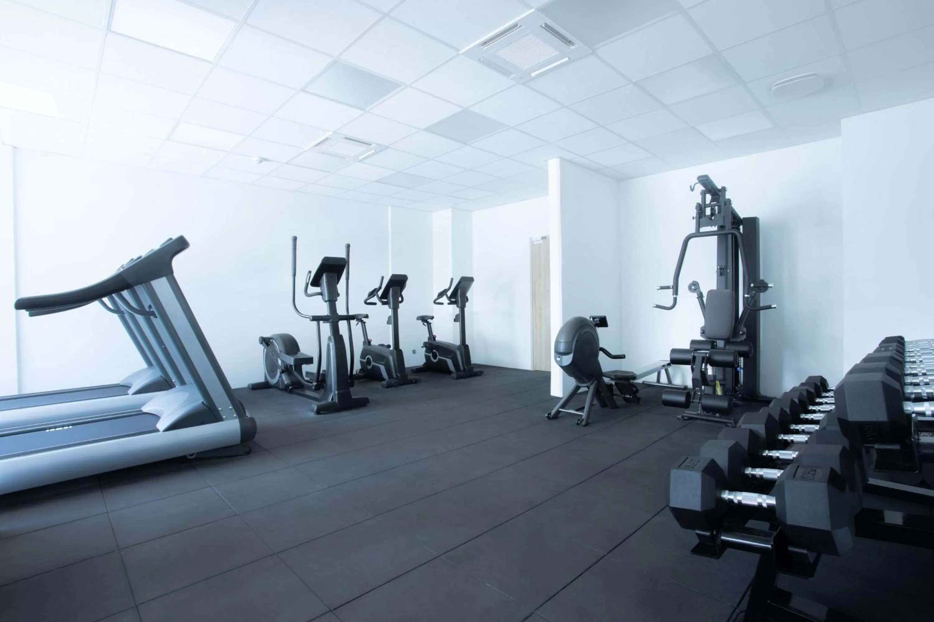 Fitness centre/facilities in Radisson Hotel Saint Denis, La Reunion