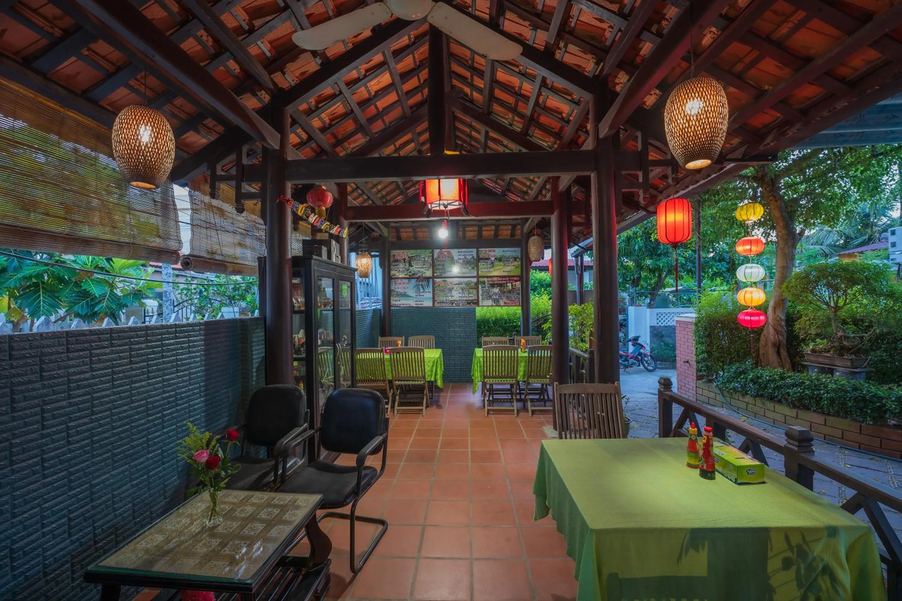 Restaurant/places to eat in Countryside Moon Homestay