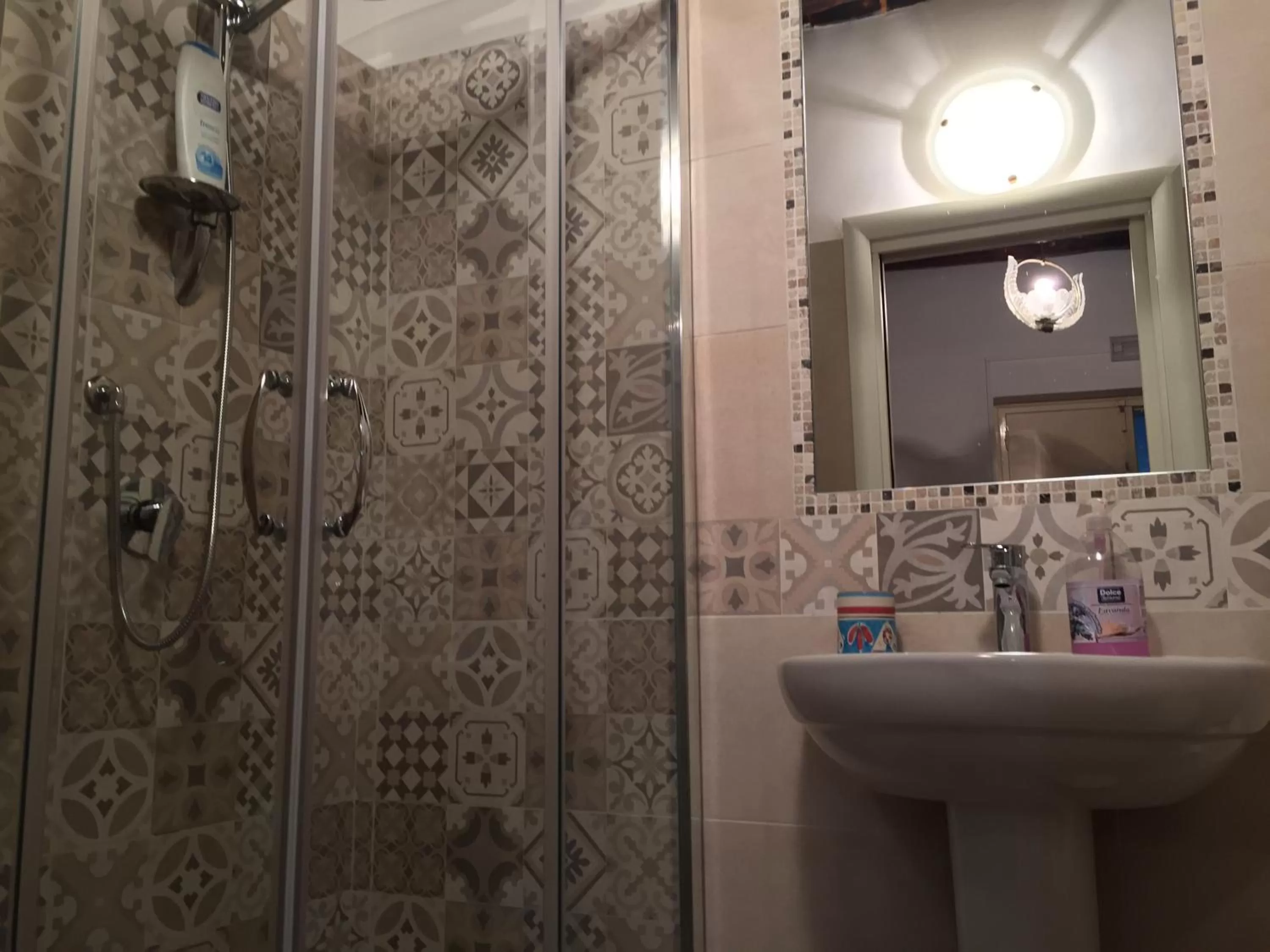 Bathroom in B&B Pozzo dei Desideri