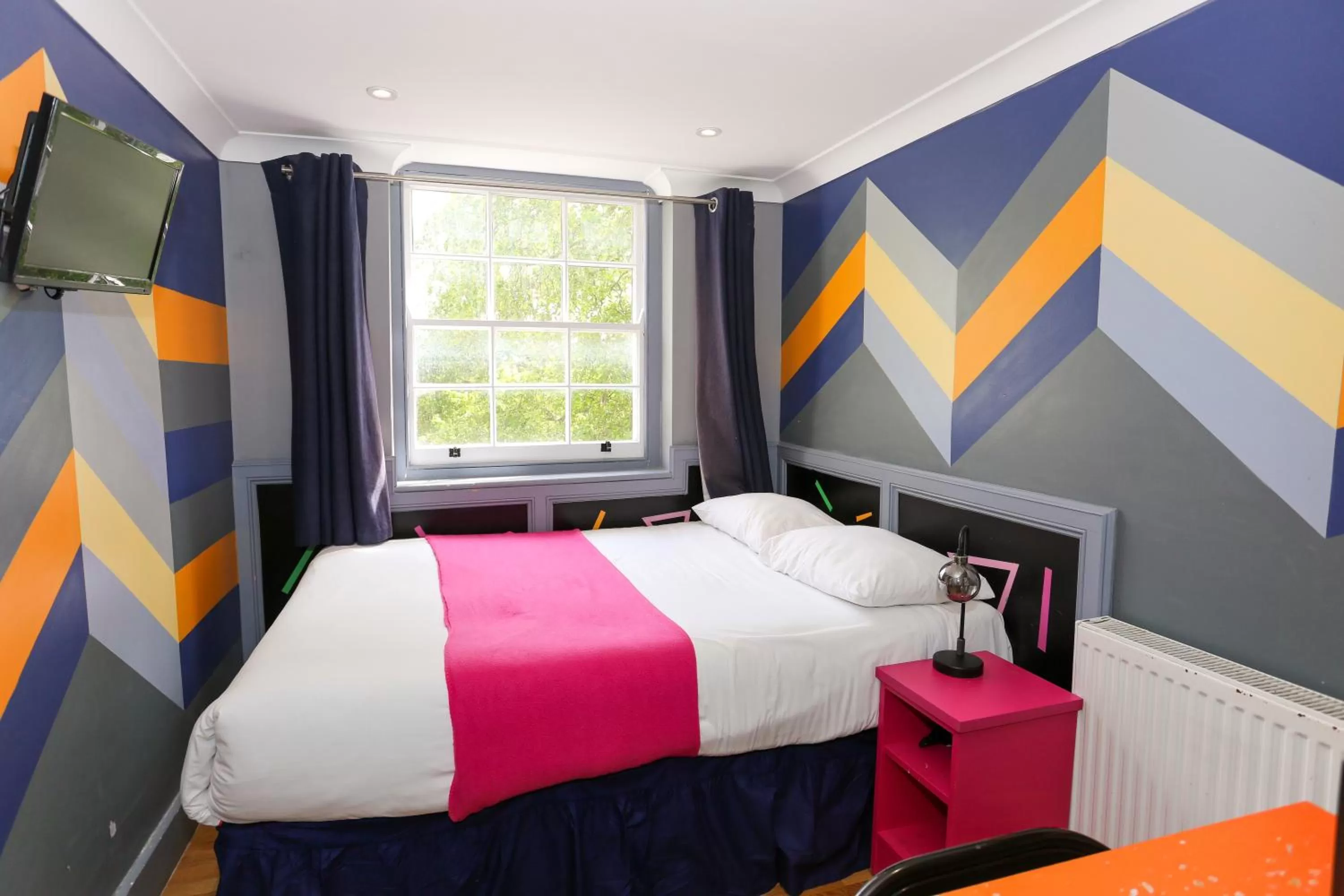 Bed in KX Rooms Kings Cross